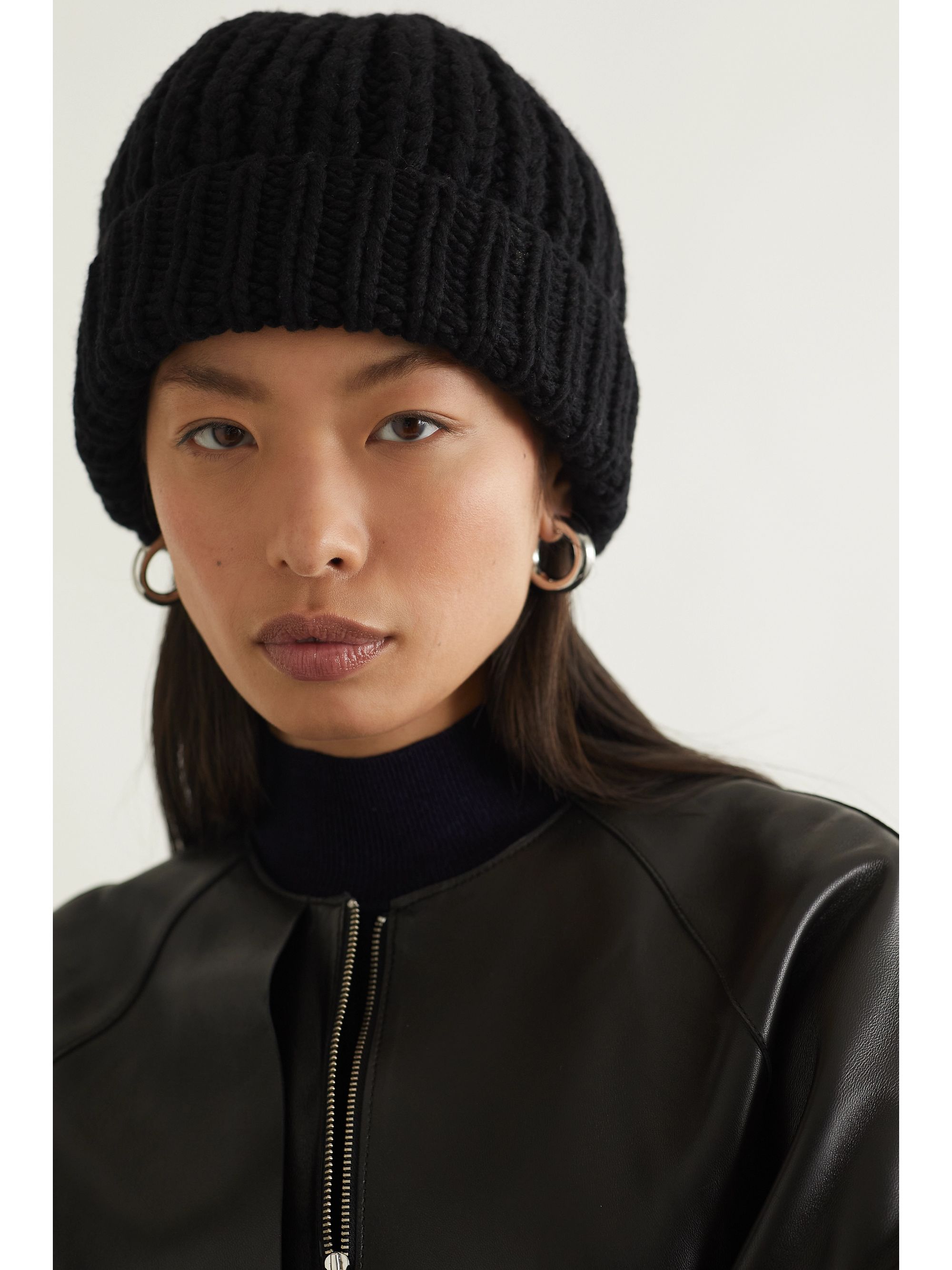 Ribbed cashmere hat Clearance