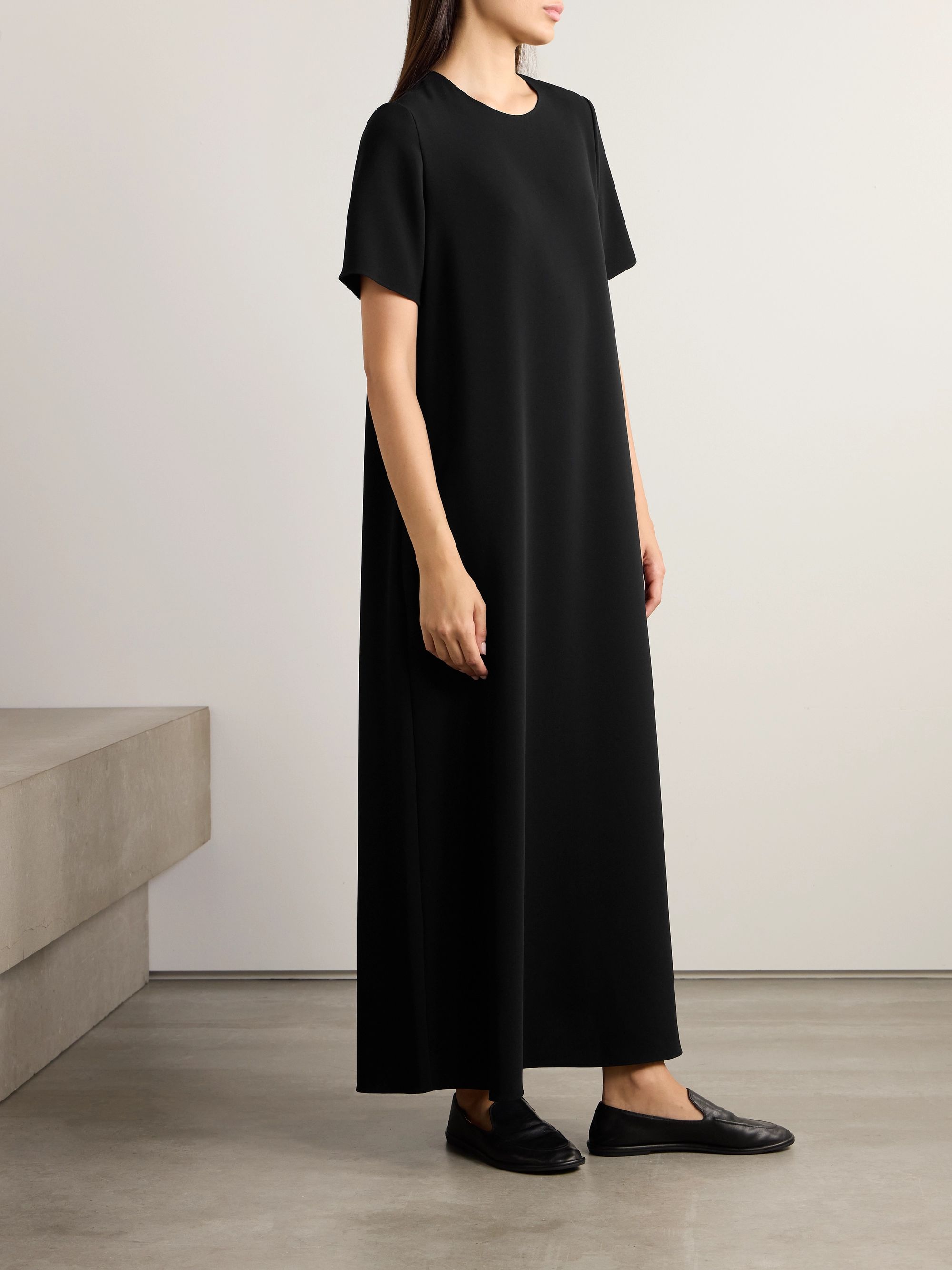 Black Robi crepe maxi dress | THE ROW 