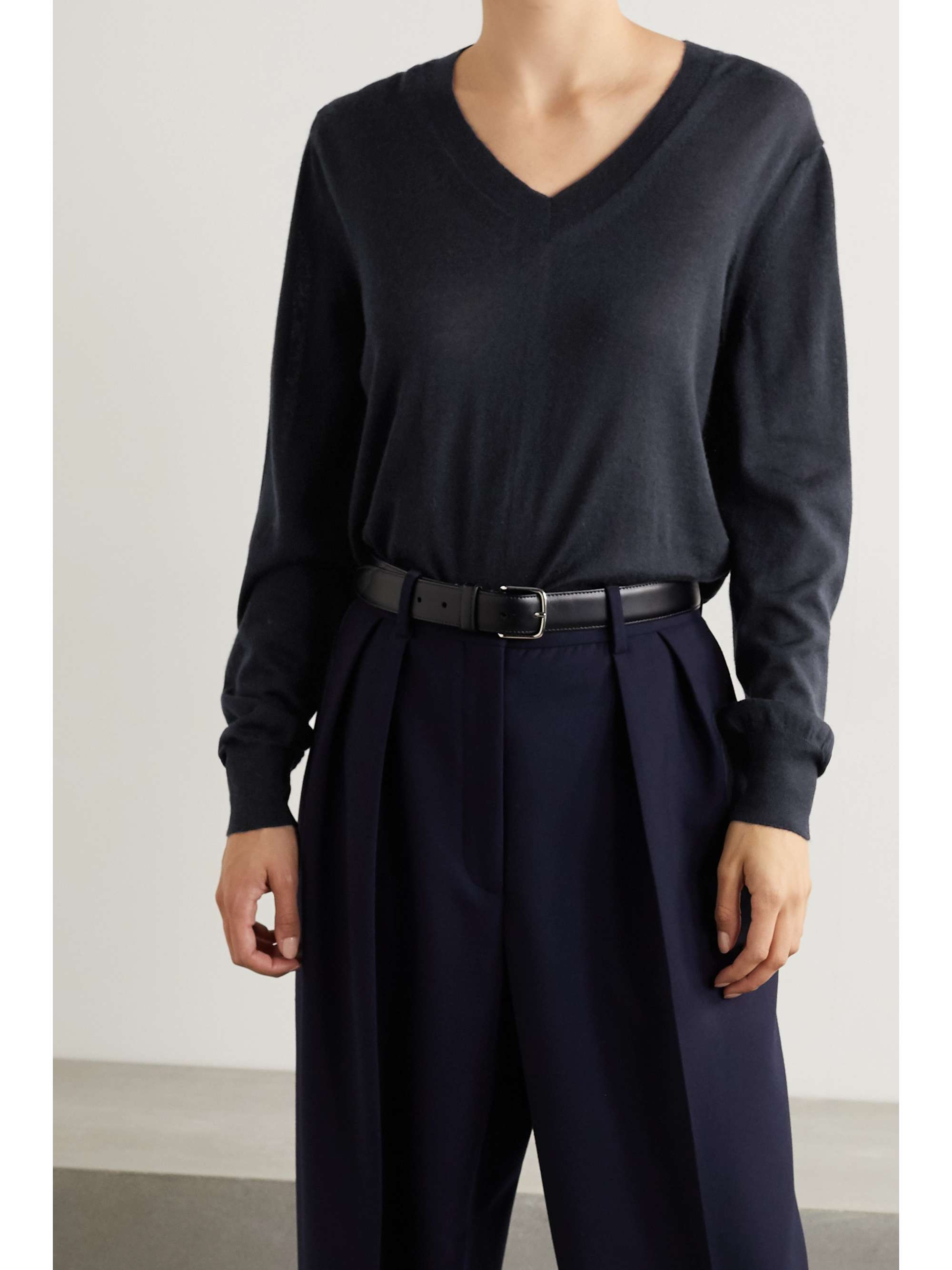 THE ROW Stockwell cashmere sweater