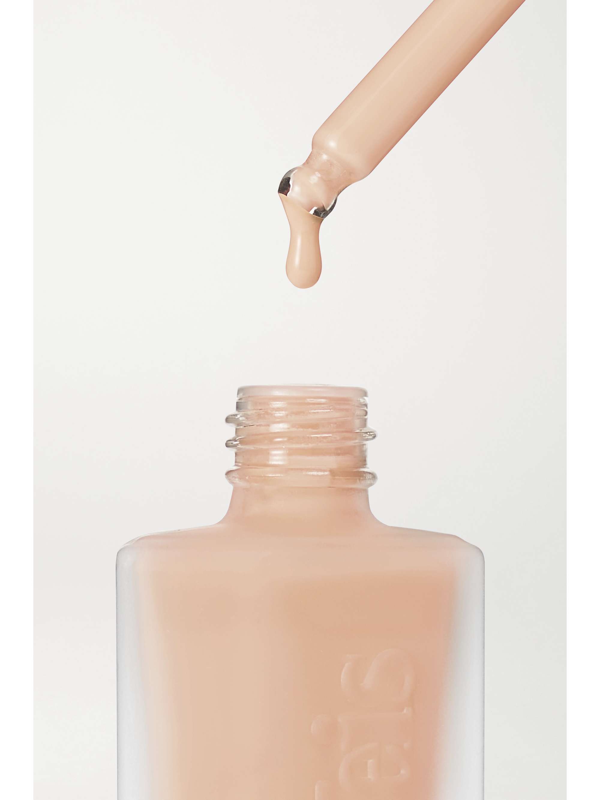 KJAER WEIS Invisible Touch Liquid Foundation - Impeccable D350, 30ml