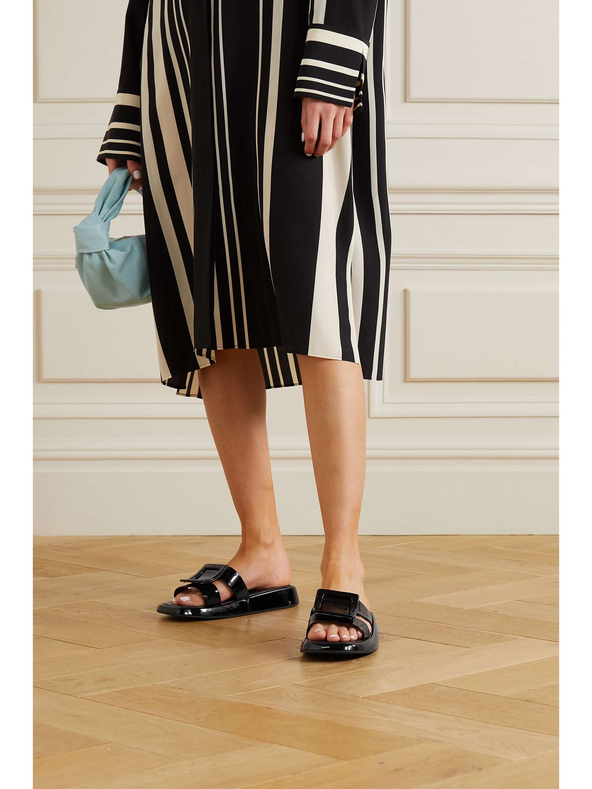 ROGER VIVIER Vivier patent-leather slides