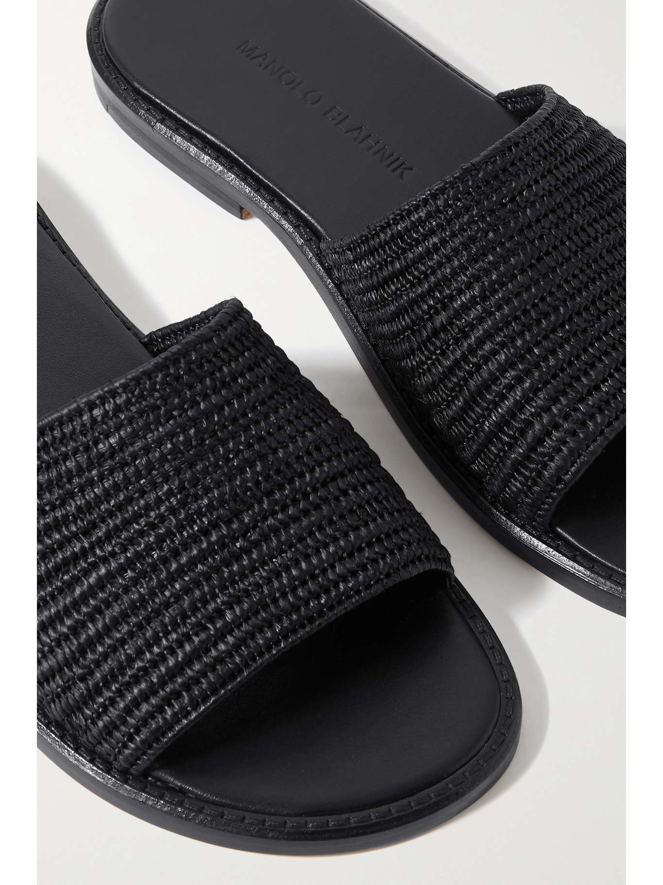 manolo blahnik safina raffia slide sandals