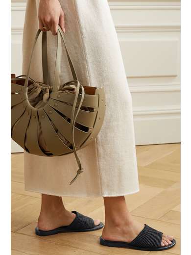 manolo blahnik safina raffia slide sandals