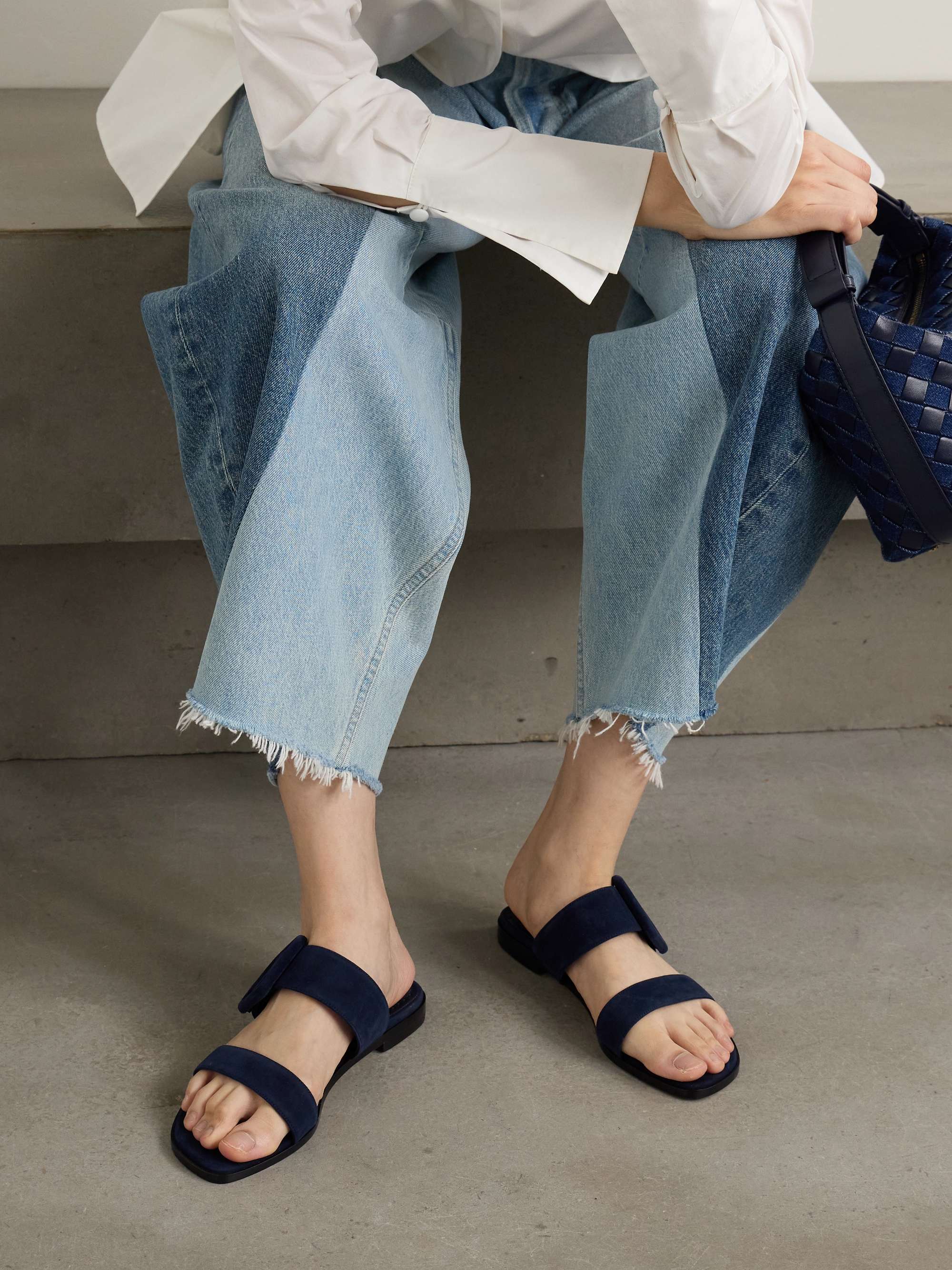 MANOLO BLAHNIK Tituba buckled suede sandals
