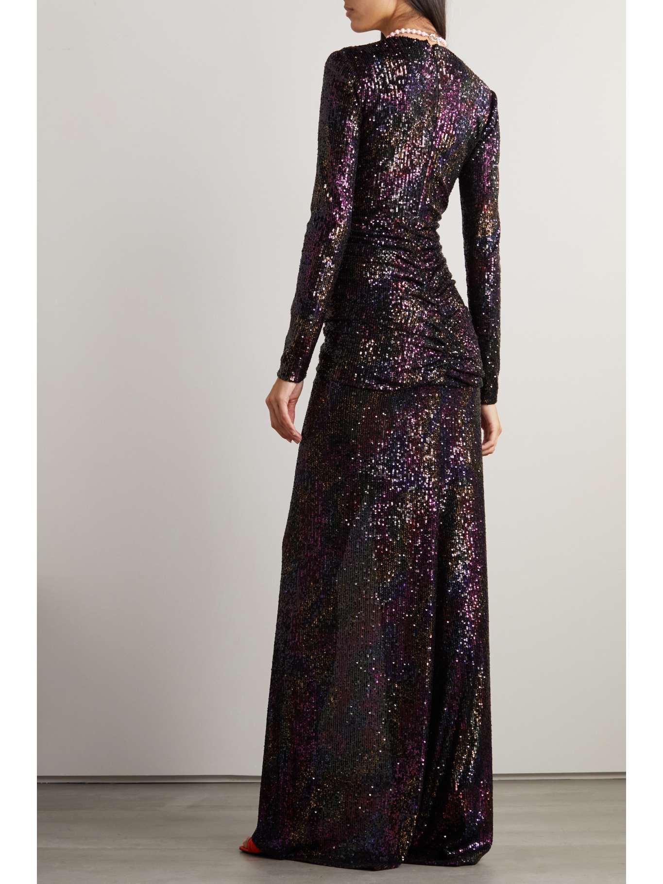 Bria Sequined V-Neck Shell in Chablis Sequins