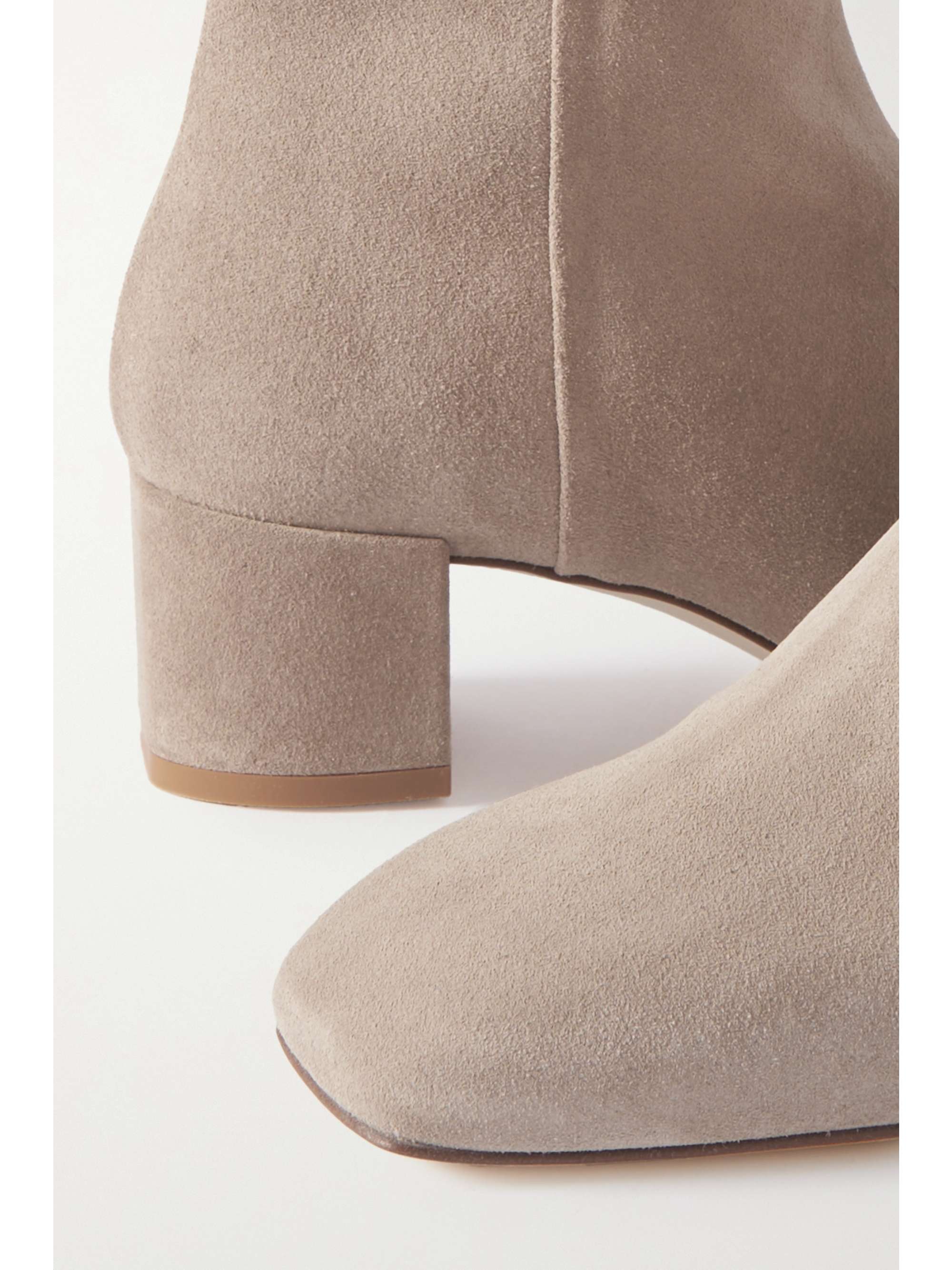 AEYDE Linn suede ankle boots