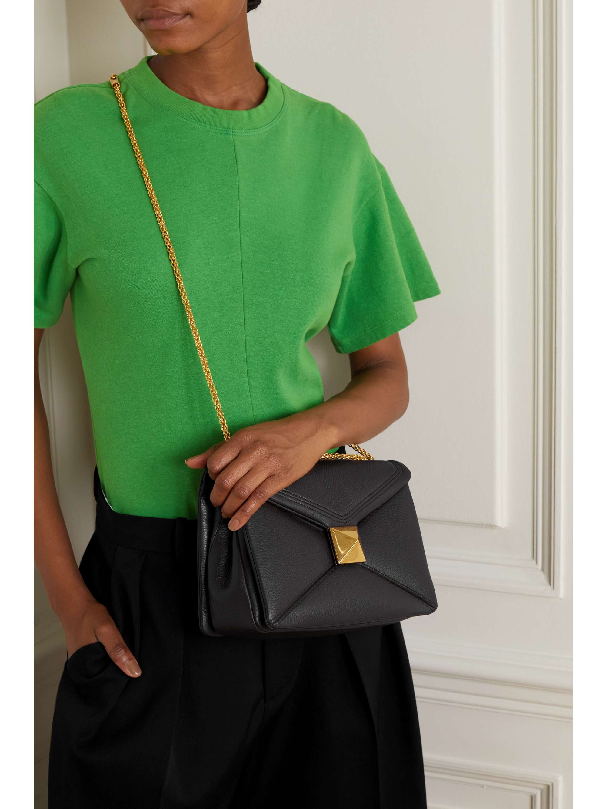 valentino one stud shoulder bag