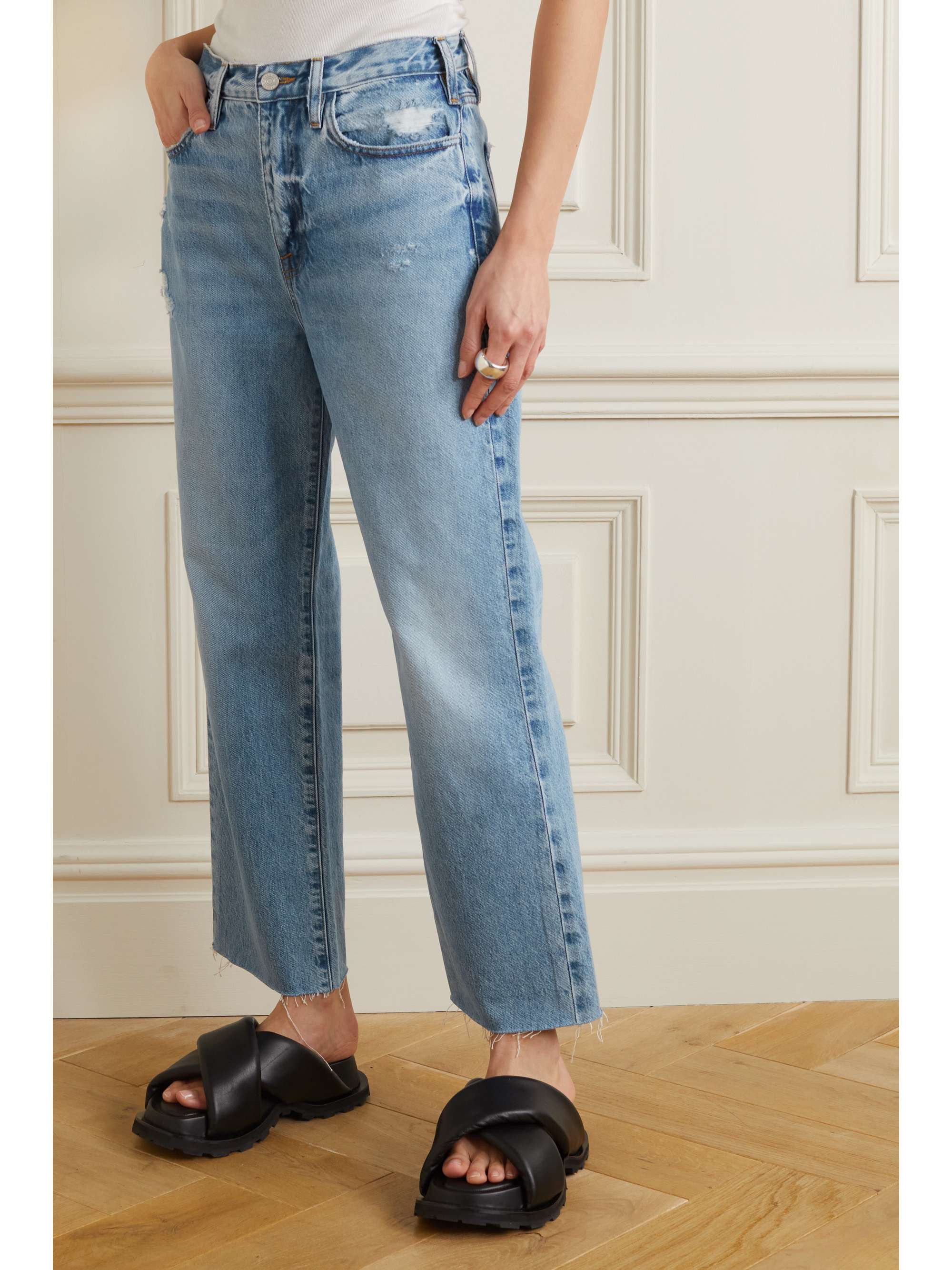 FRAME Le Jane Crop distressed highrise wideleg jeans NETAPORTER