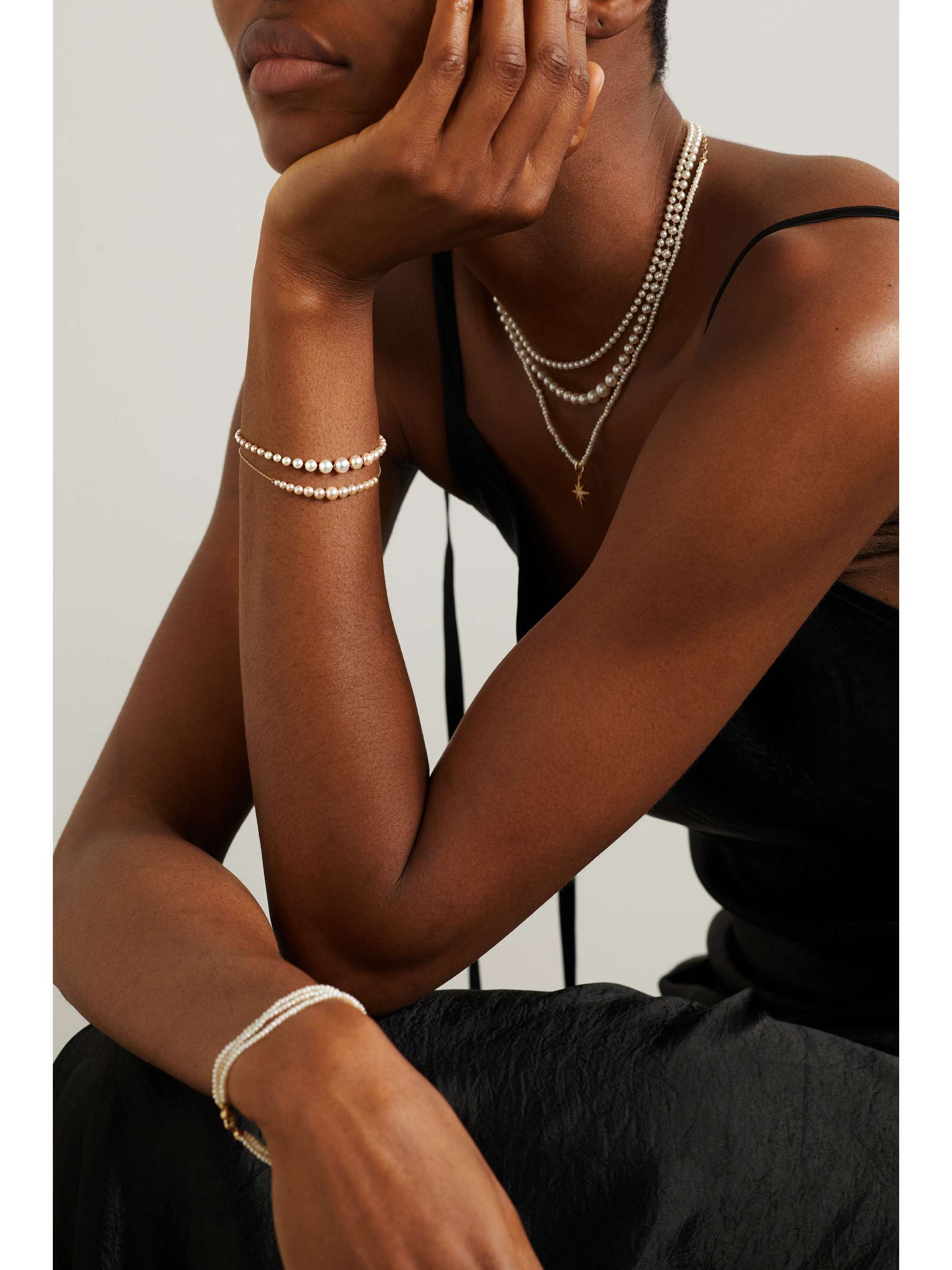MIZUKI Armband aus 14 Karat Gold mit Perlen