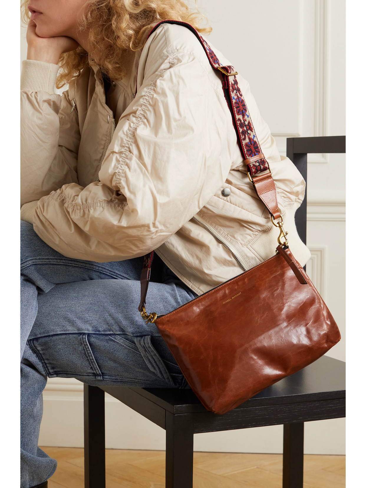 Isabel Marant Nessah Crinkled Glossedleather Shoulder Bag In Brown