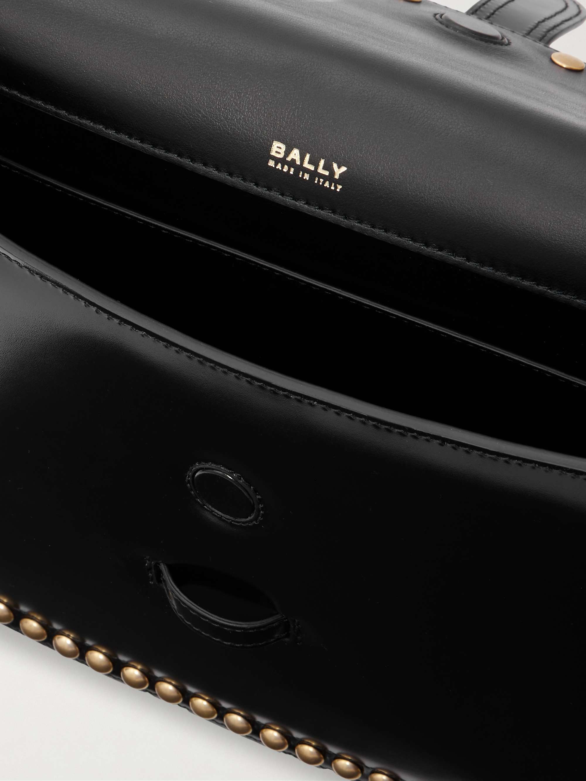 BALLY 
