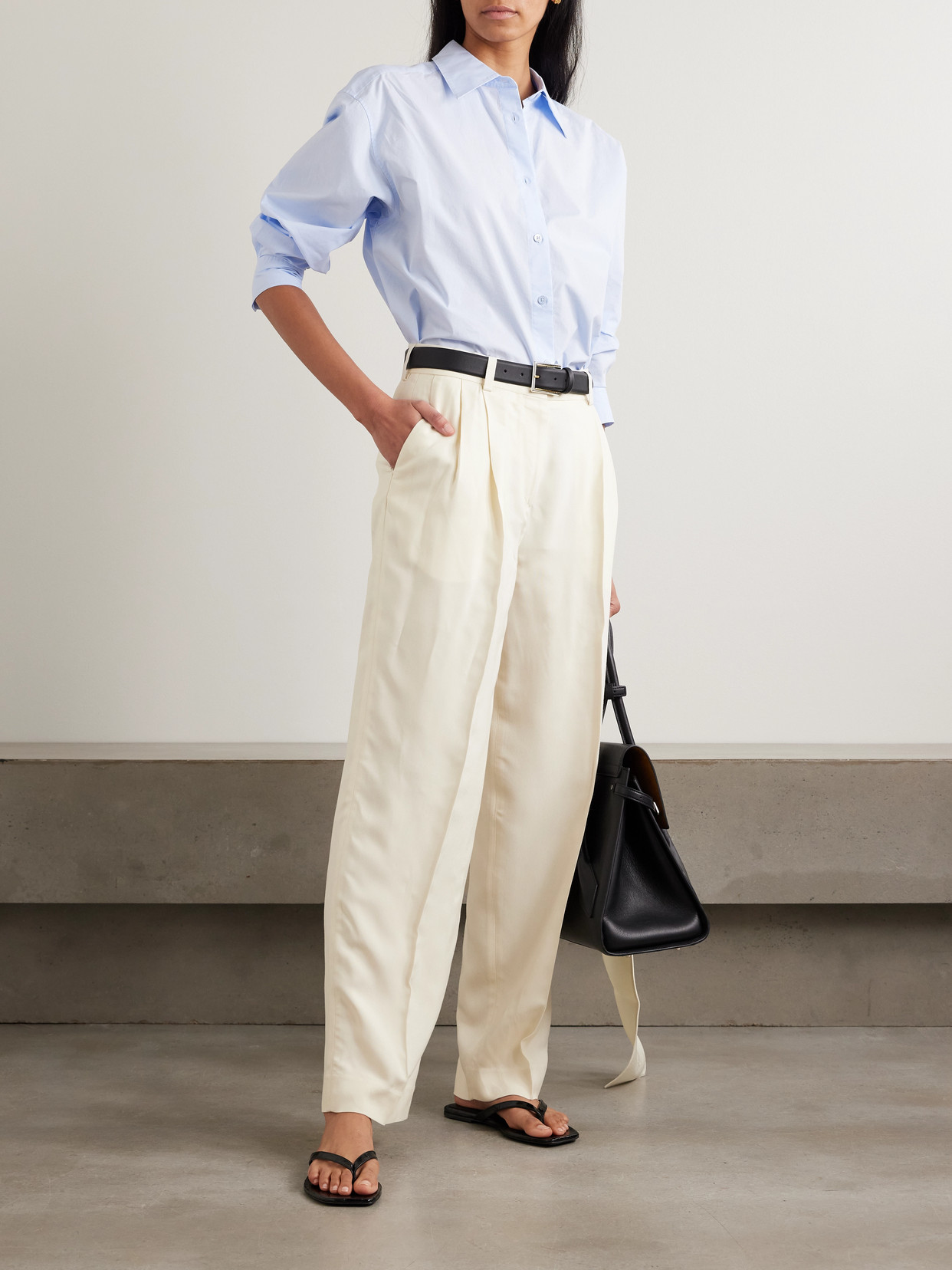 Totême Pleated Woven Tapered Pants