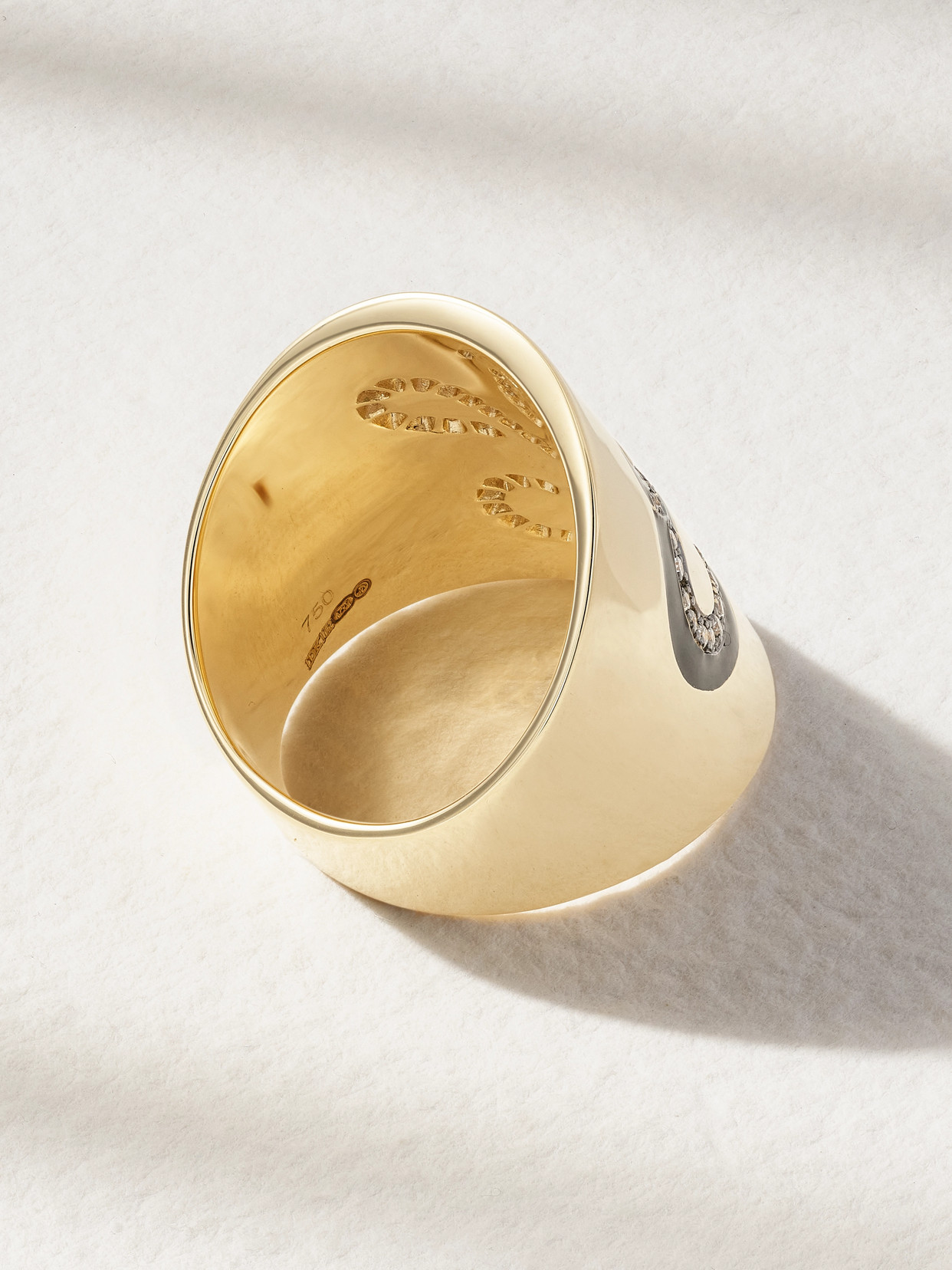 Diane Kordas Snake 18-karat Gold, Diamond, Tsavorite And Enamel Ring In Gold