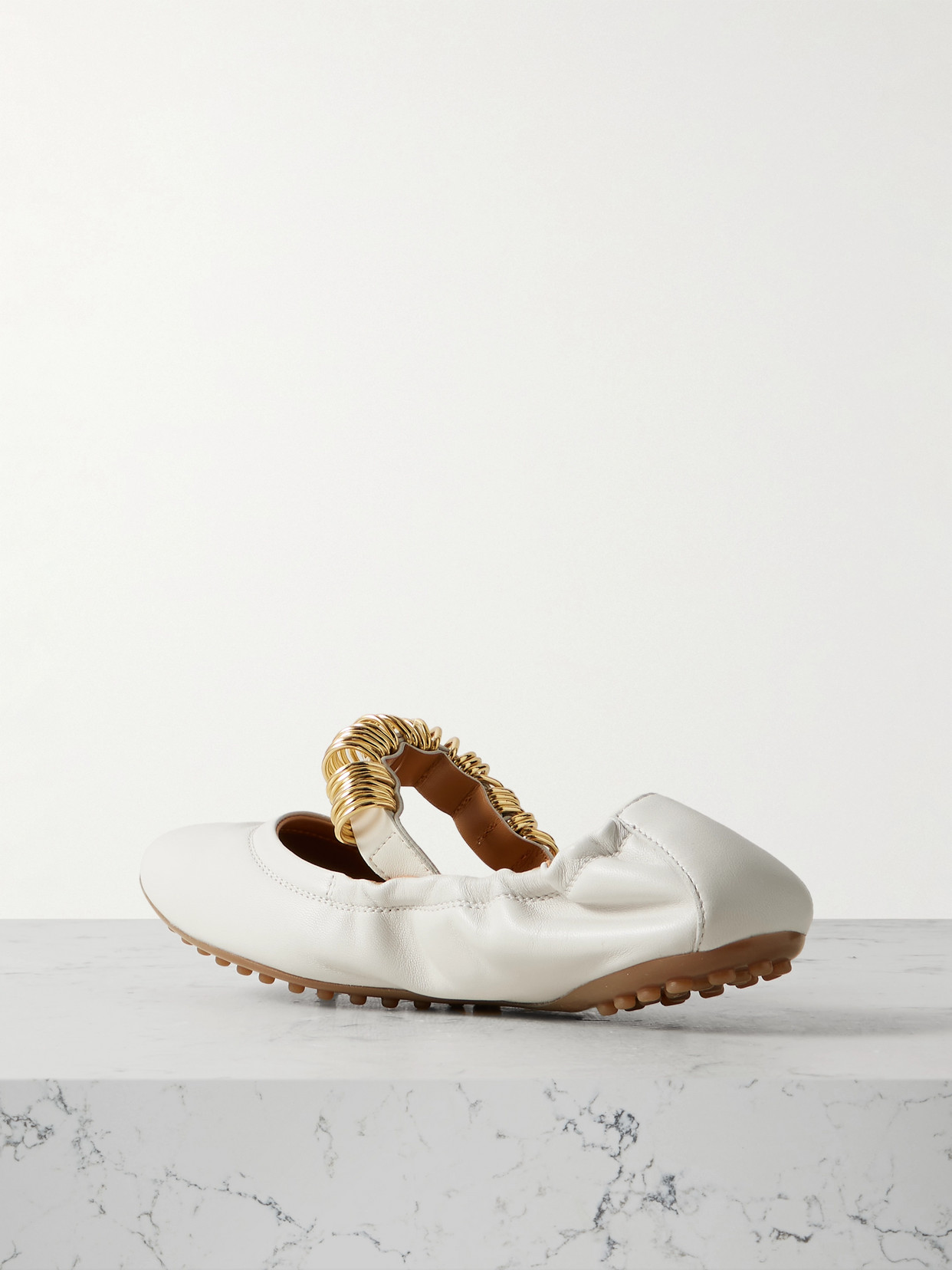 Tod's Dee Ballerina Shoes In Beige