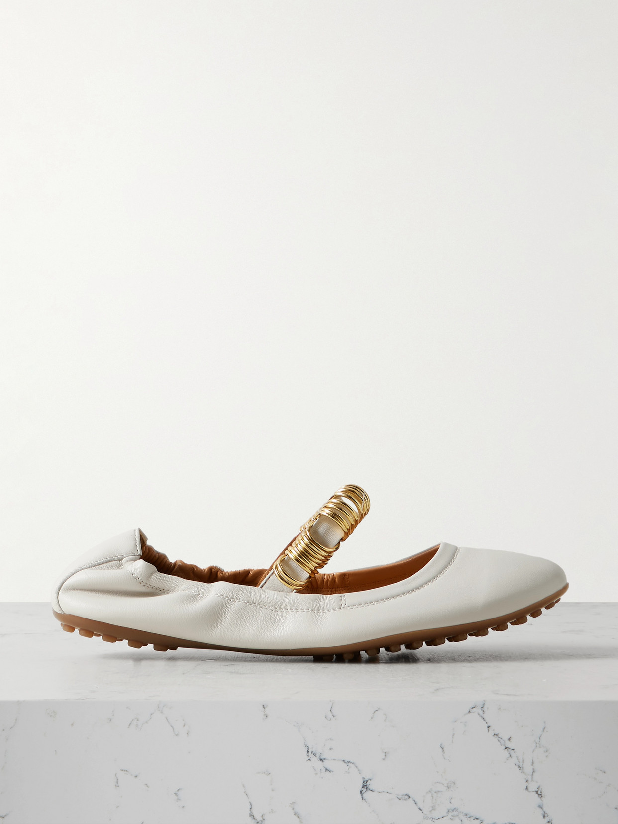 Tod's Dee Ballerina Shoes In Beige