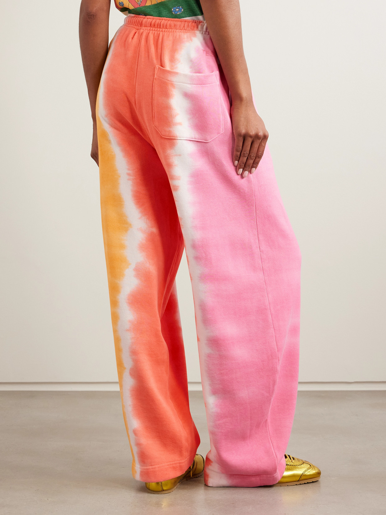 Shop The Elder Statesman Tie-dyed Cotton And Cashmere-blend Jersey Track Pants