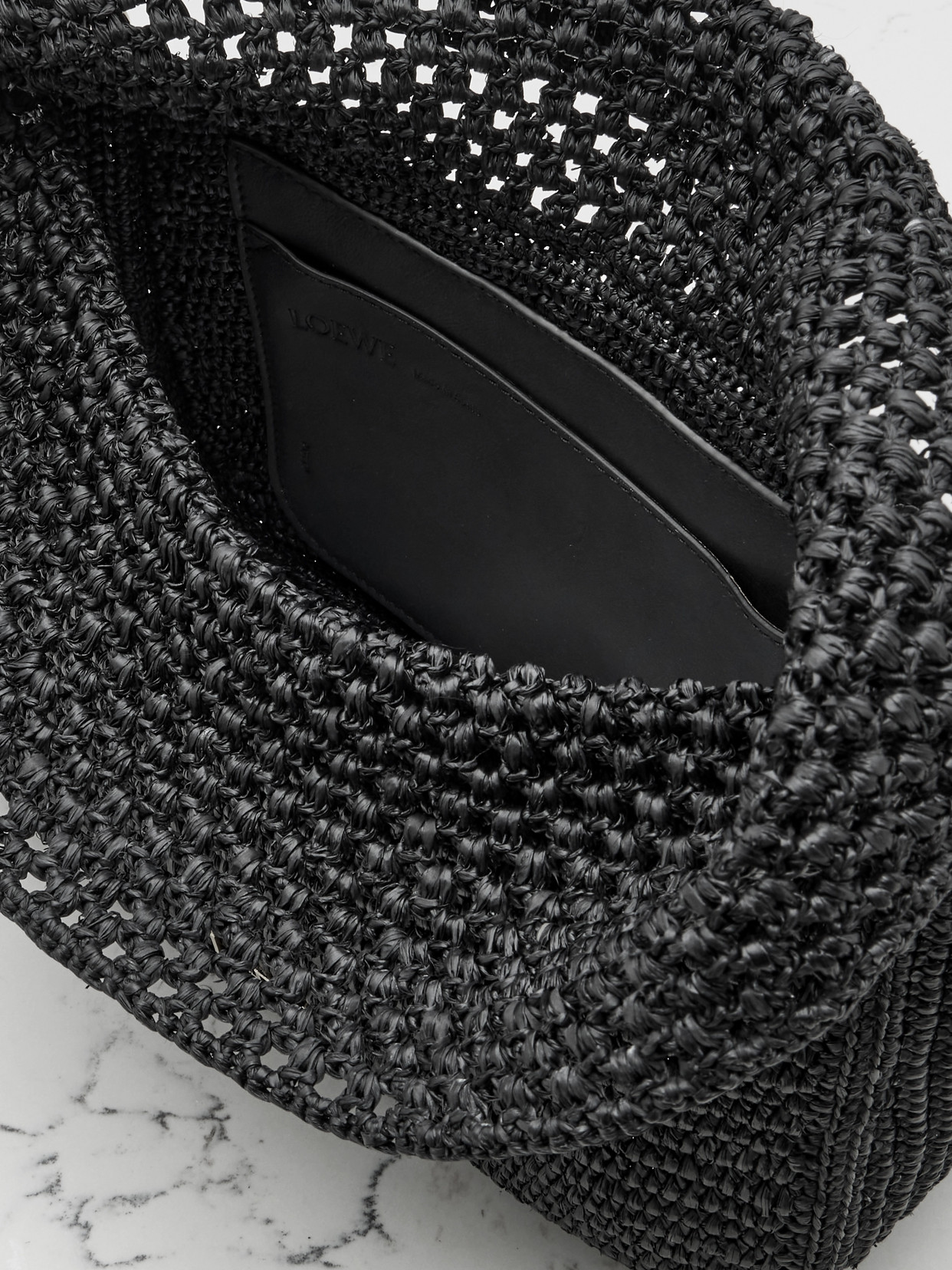 Loewe Medium Ola Shoulder Bag In Raffia And Calfskin In Black