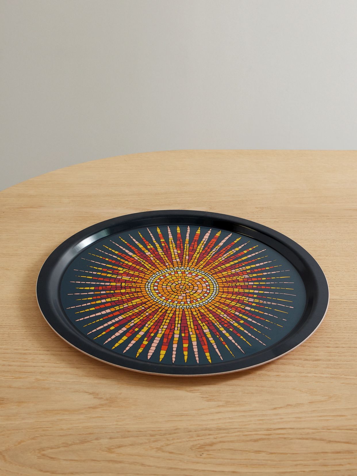 Printed laminated birchwood tray