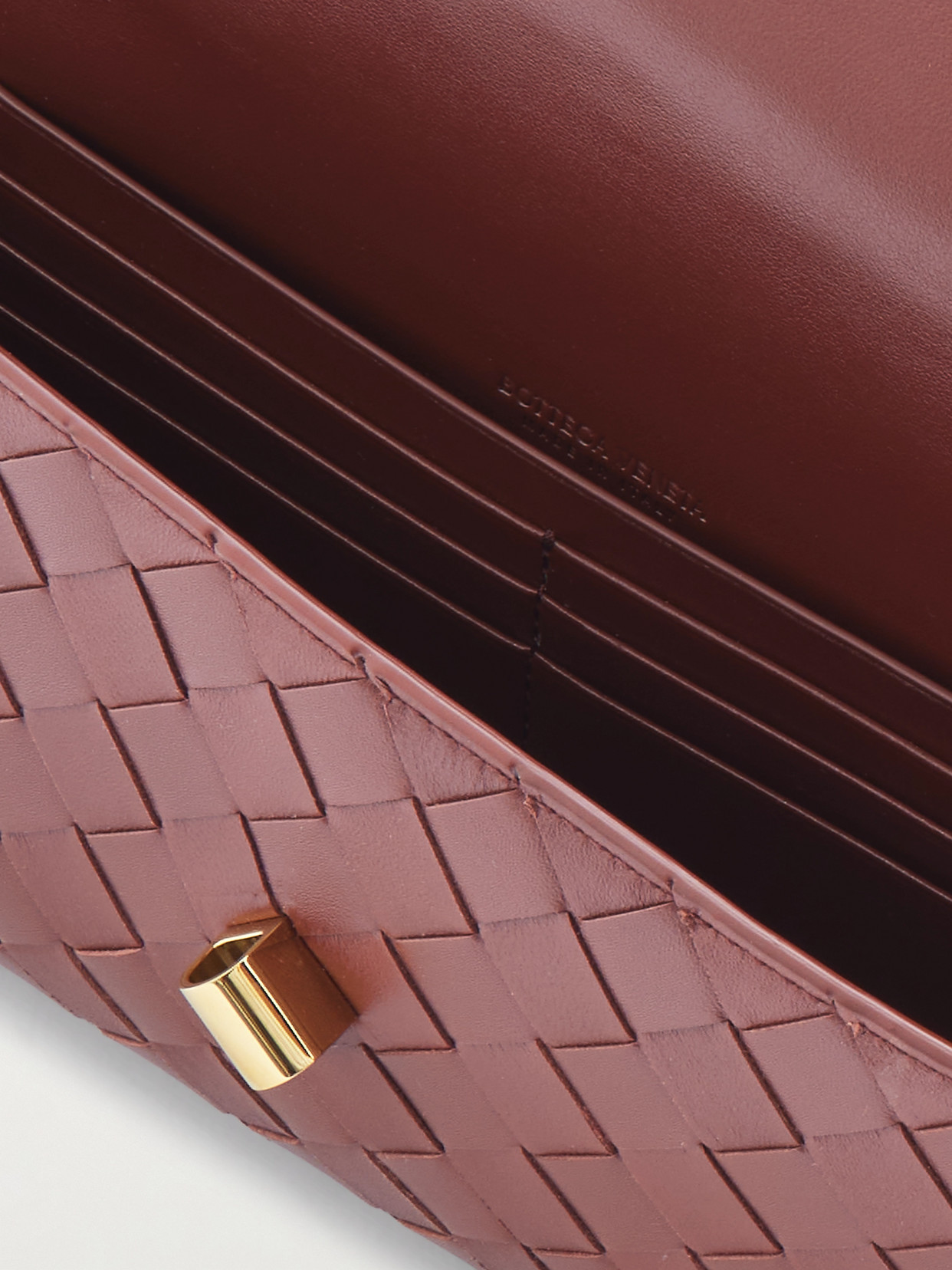 Bottega Veneta Andiamo Knot Intrecciato Leather Clutch In Red