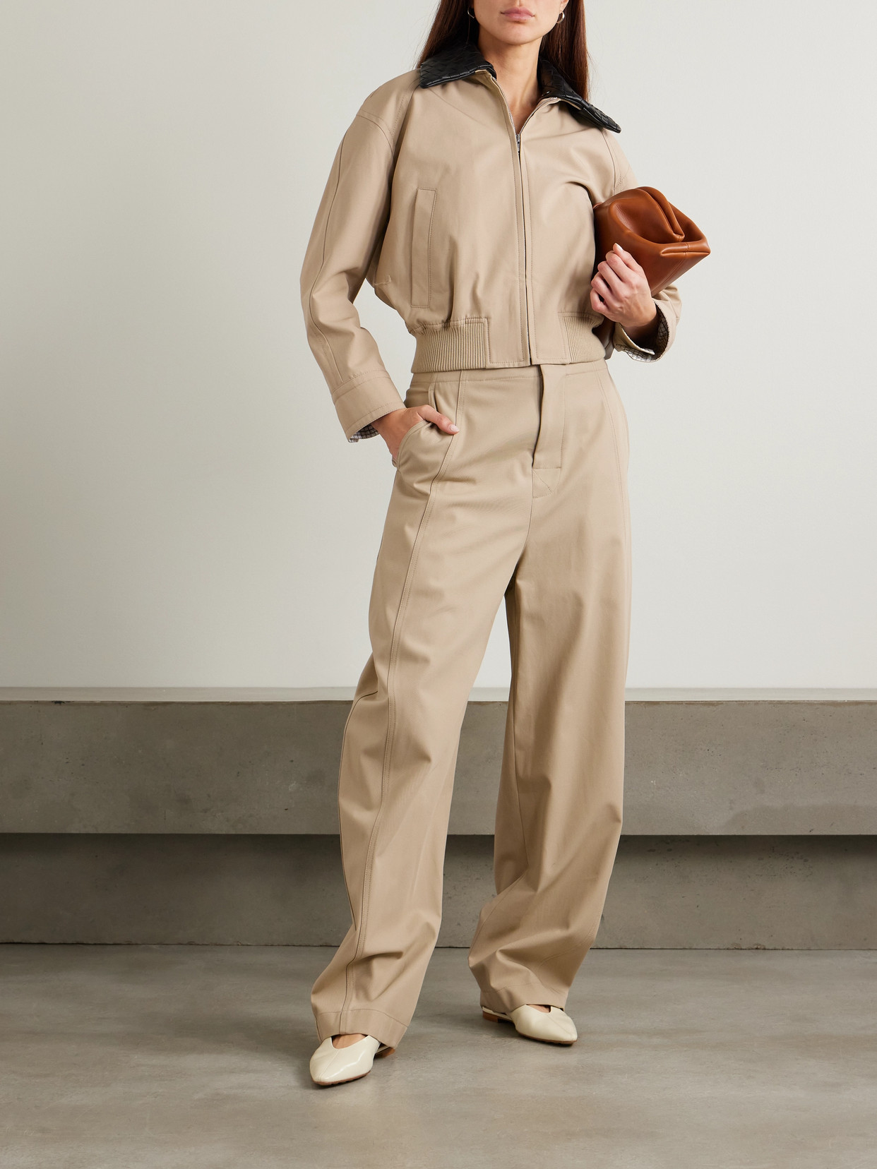 Bottega Veneta Cotton-twill Barrel-leg Pants In Neutrals