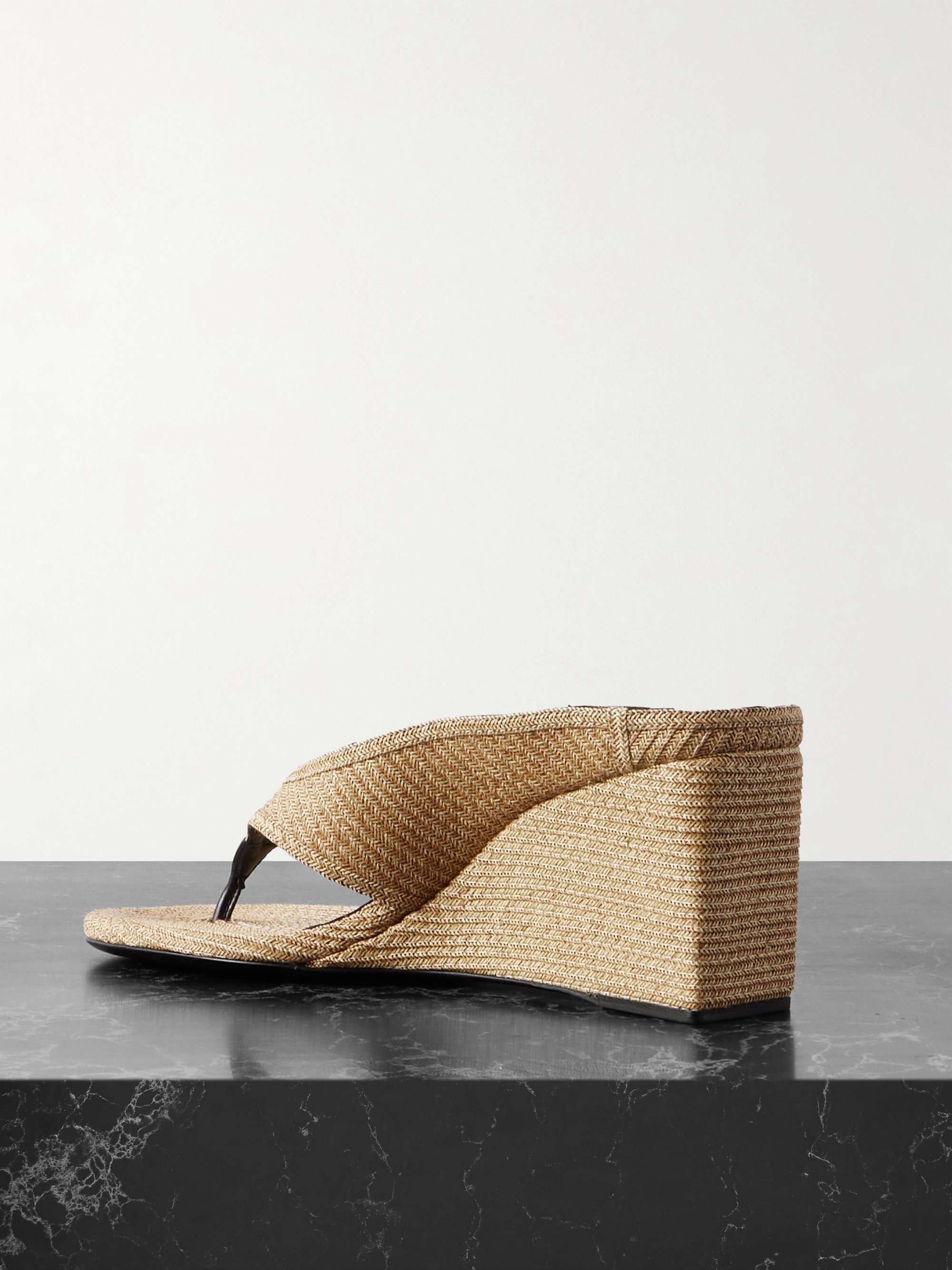 ALAÏA 
