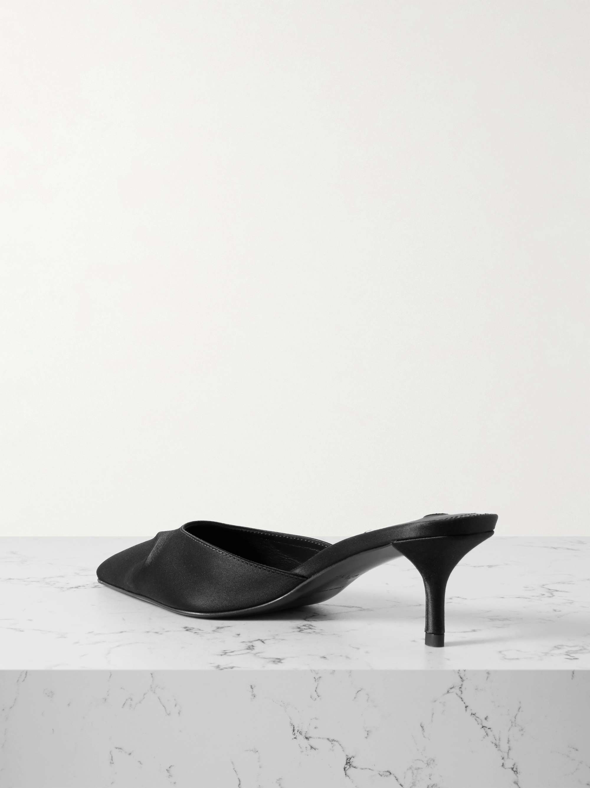 ALAÏA 