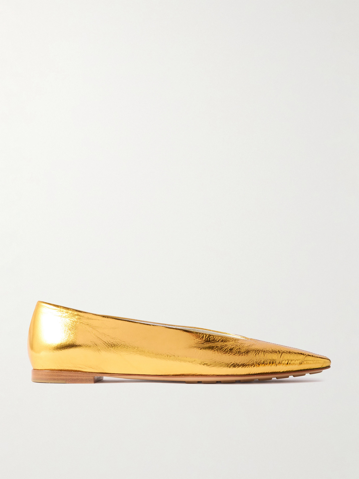 Bottega Veneta Sofia Metallic Textured-leather Point-toe Ballet Flats In Gold