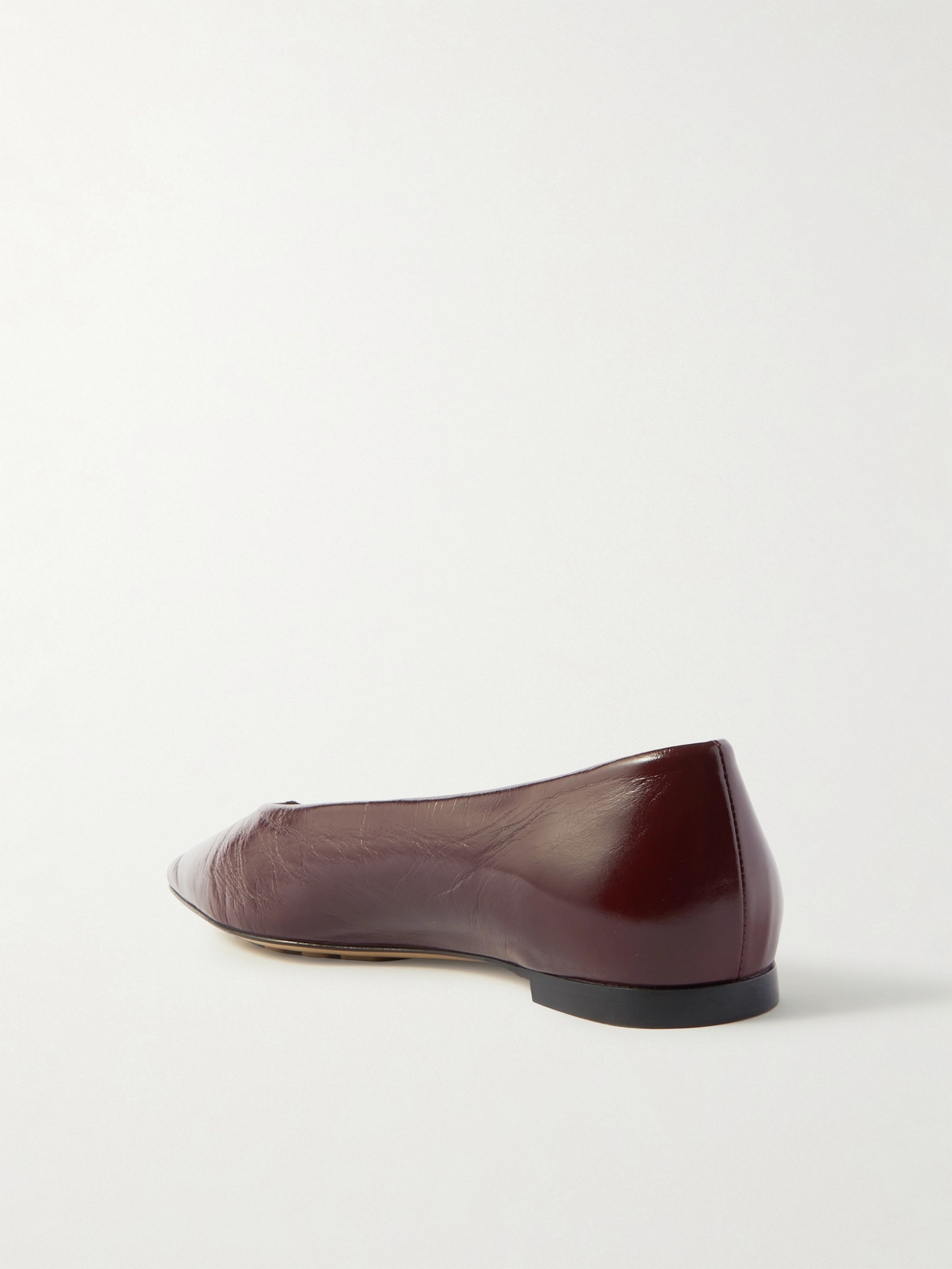 Shop Bottega Veneta Sofia Patent-leather Point-toe Ballet Flats In Burgundy