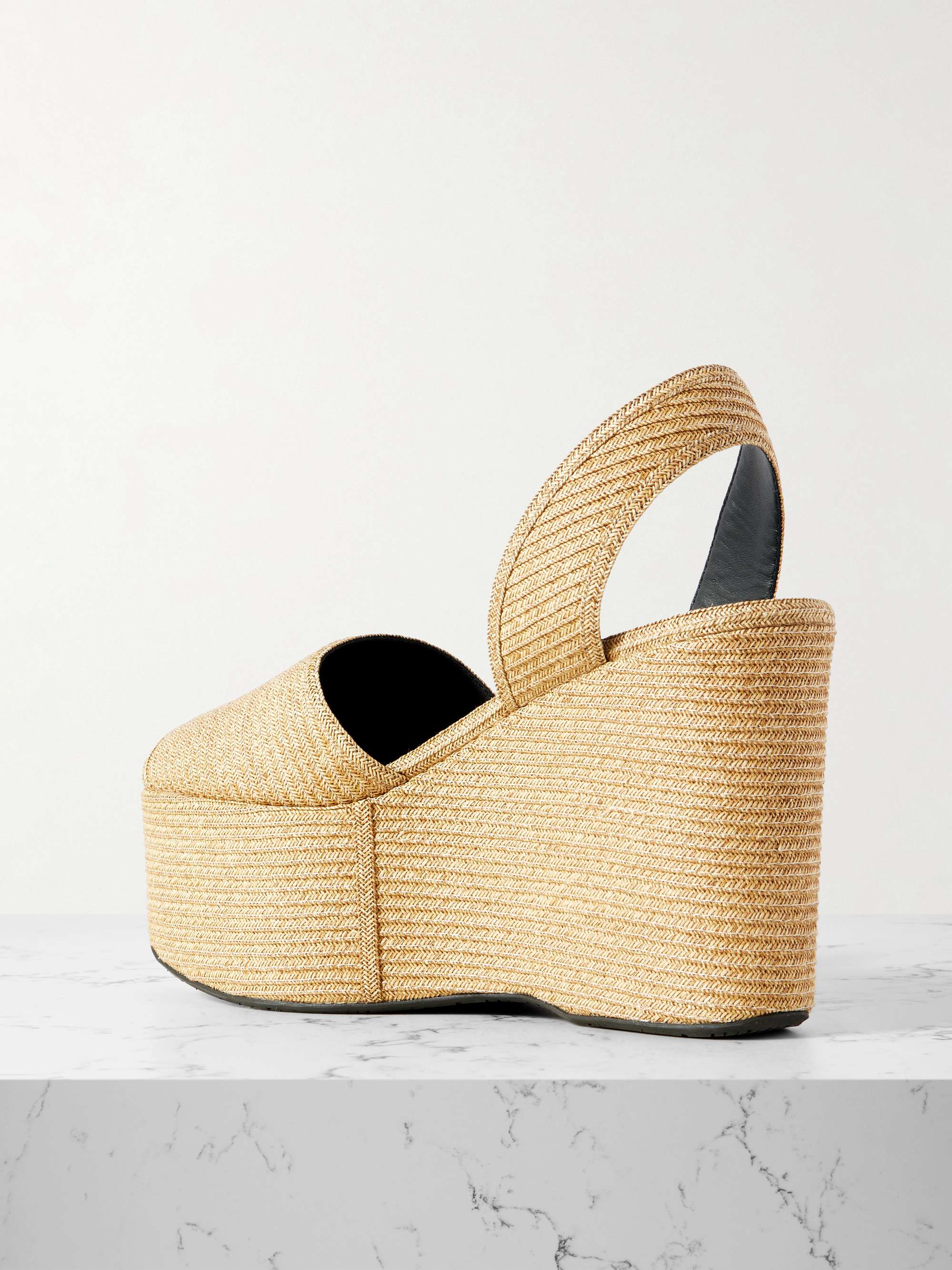 ALAÏA 