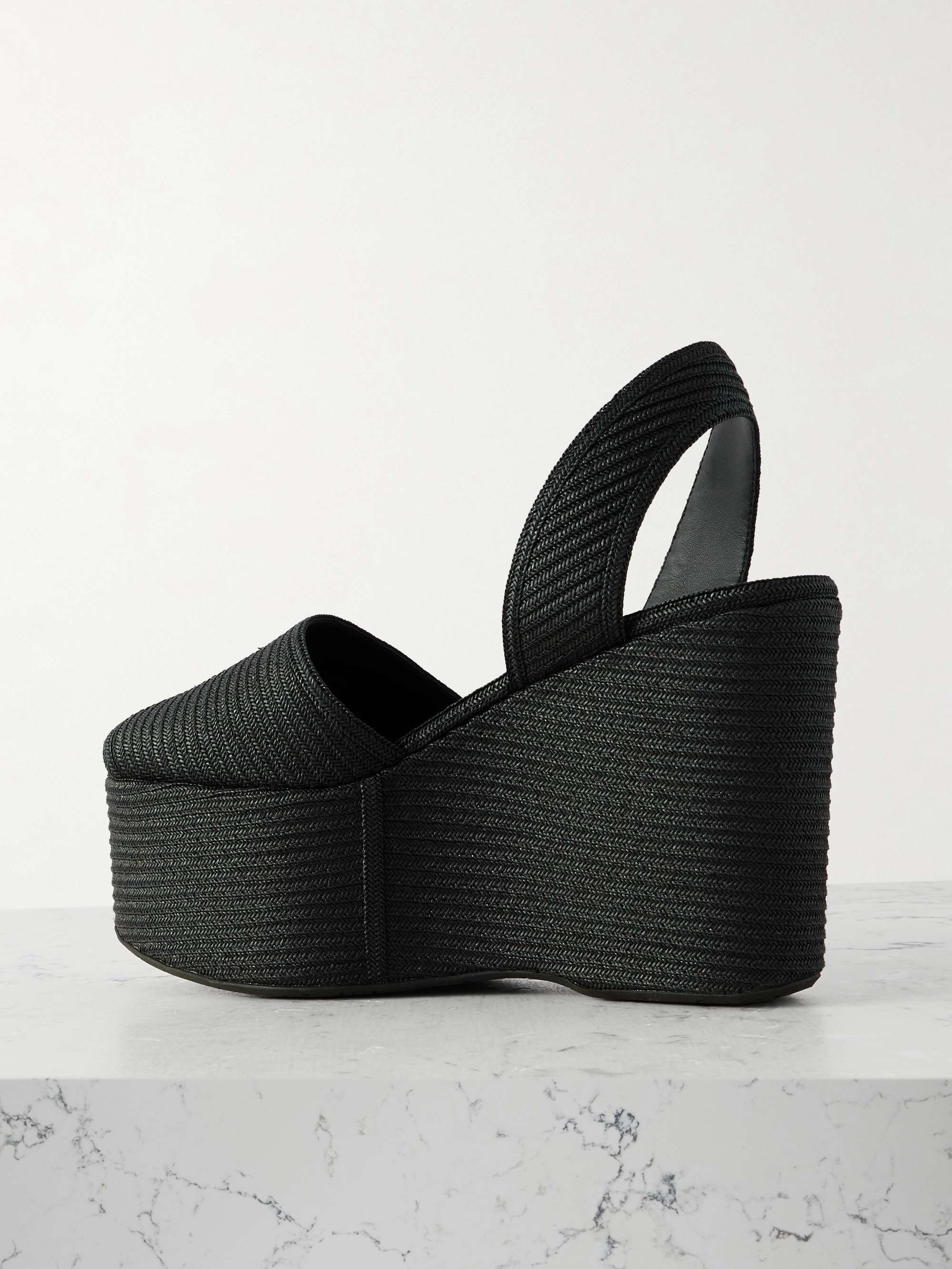 ALAÏA 