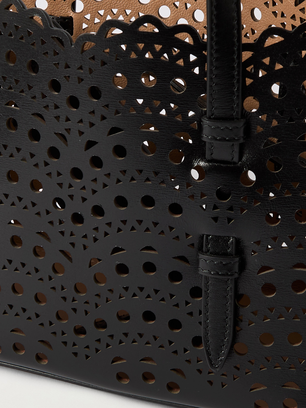 Alaïa Mena 25 E/w Medium Laser-cut Leather Tote
