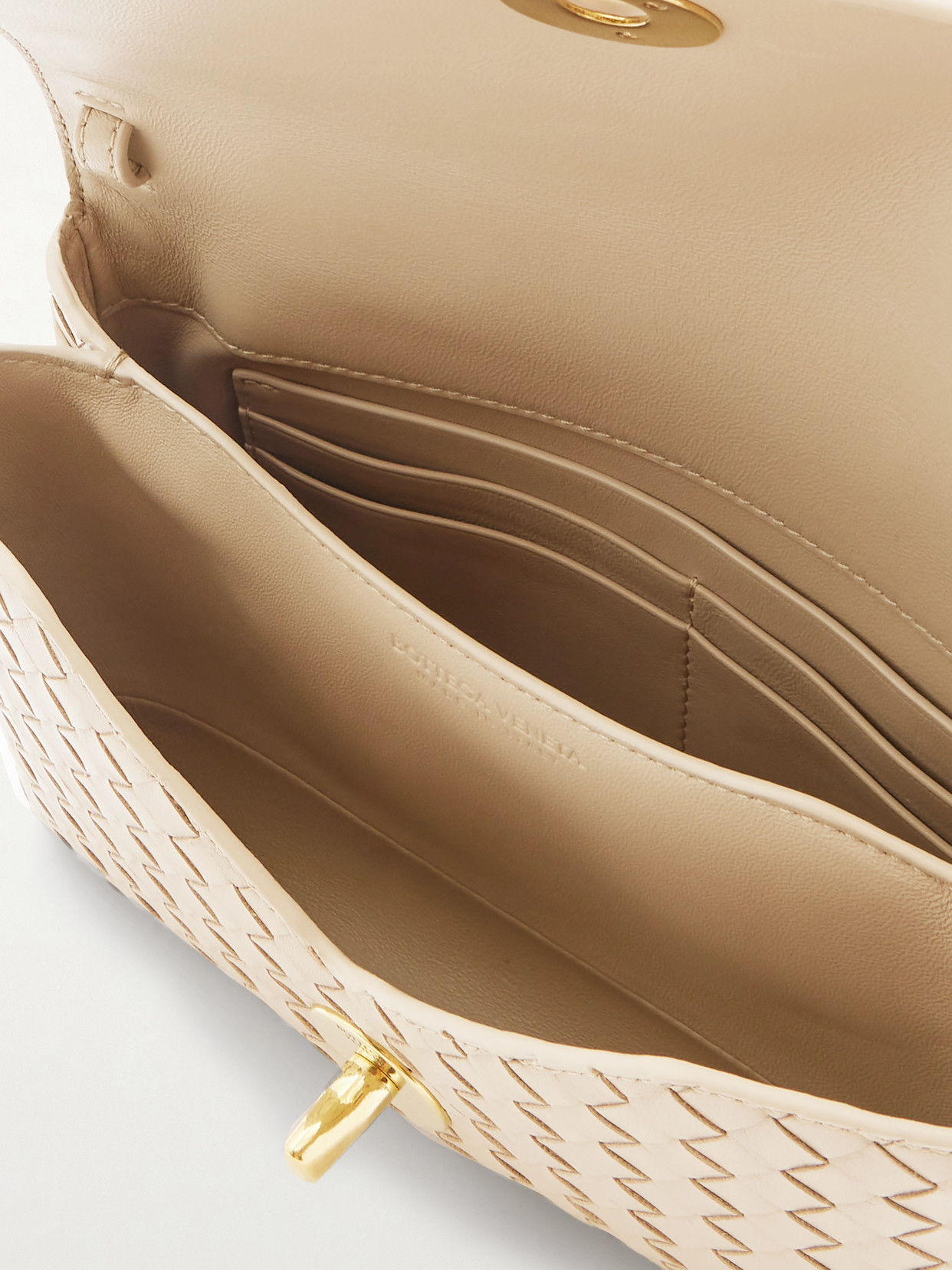 Knot Lock Medium Intrecciato Shoulder Bag