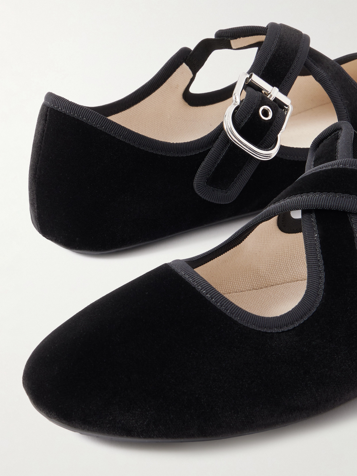 Alaïa Criss Cross Velvet Ballet Flats
