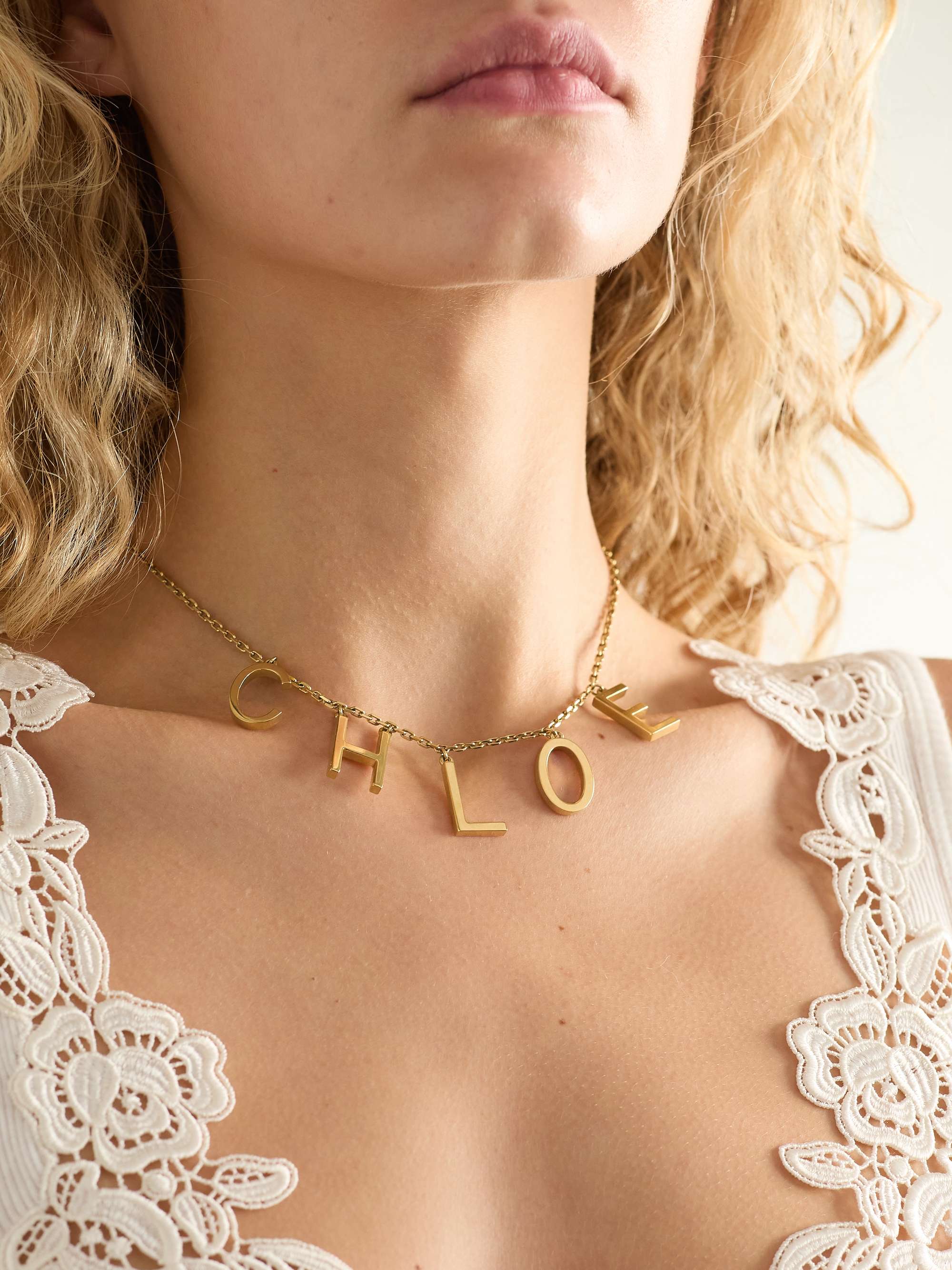 CHLOÉ 
