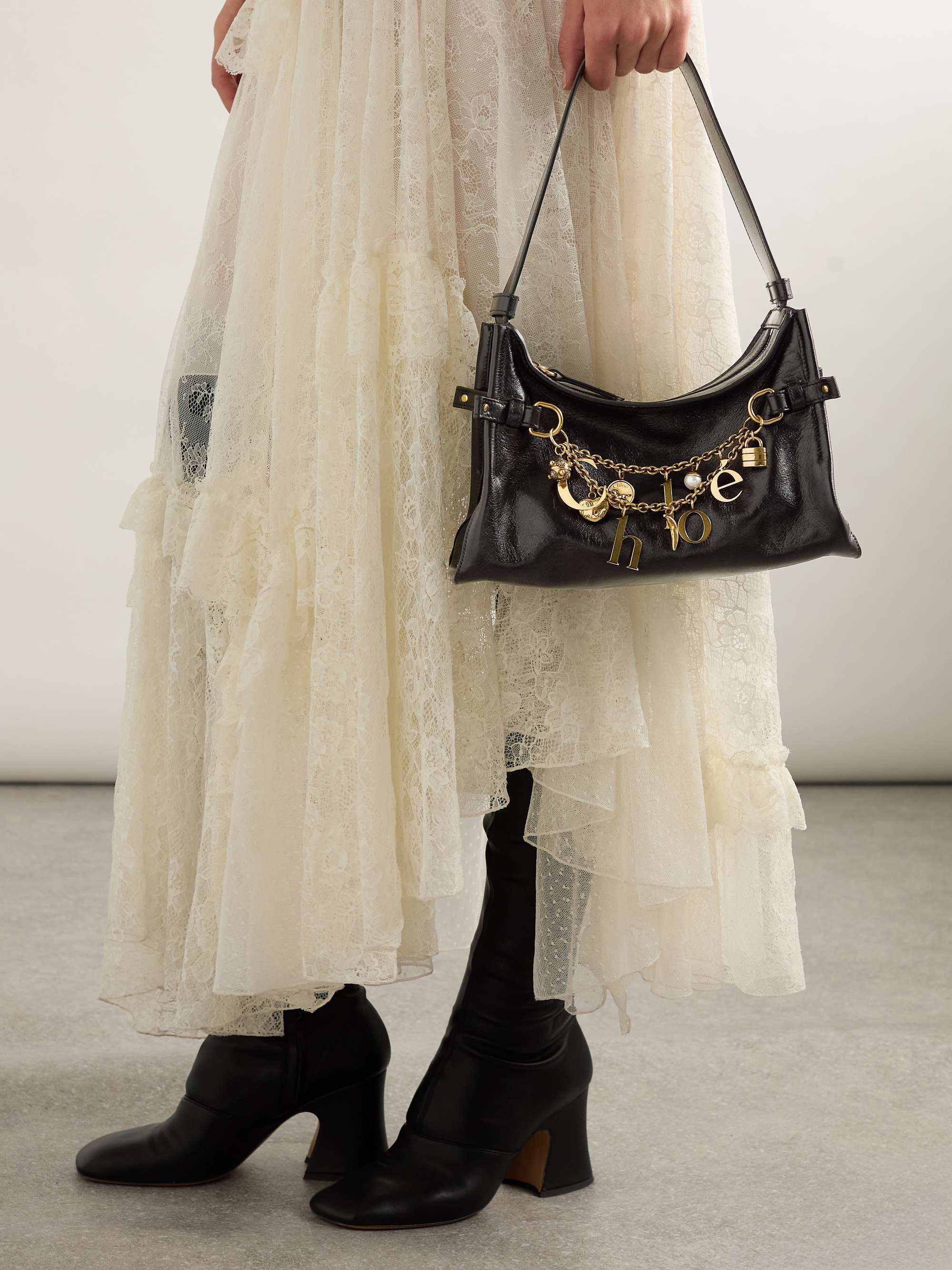 CHLOÉ 