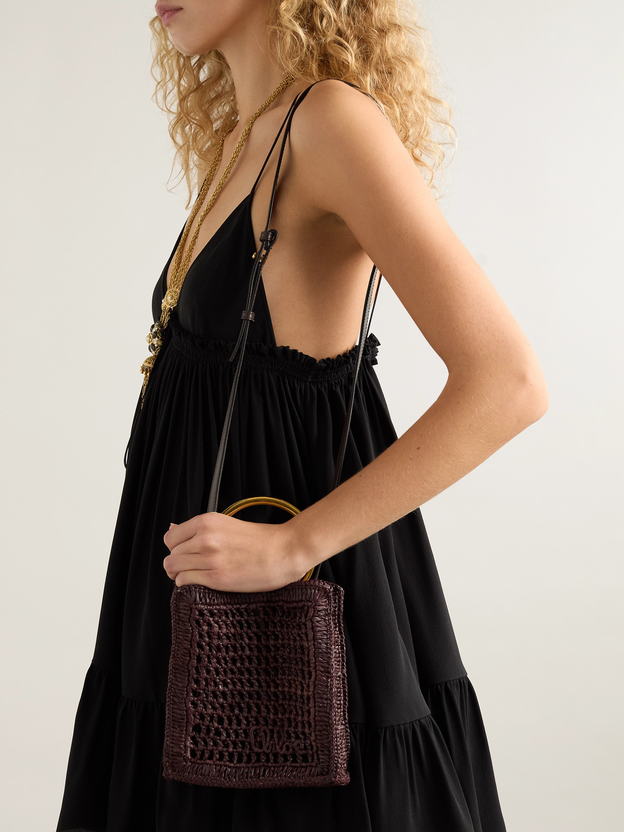 Chloé Summer Banana Small Leather-trimmed Woven Raffia Tote Bag