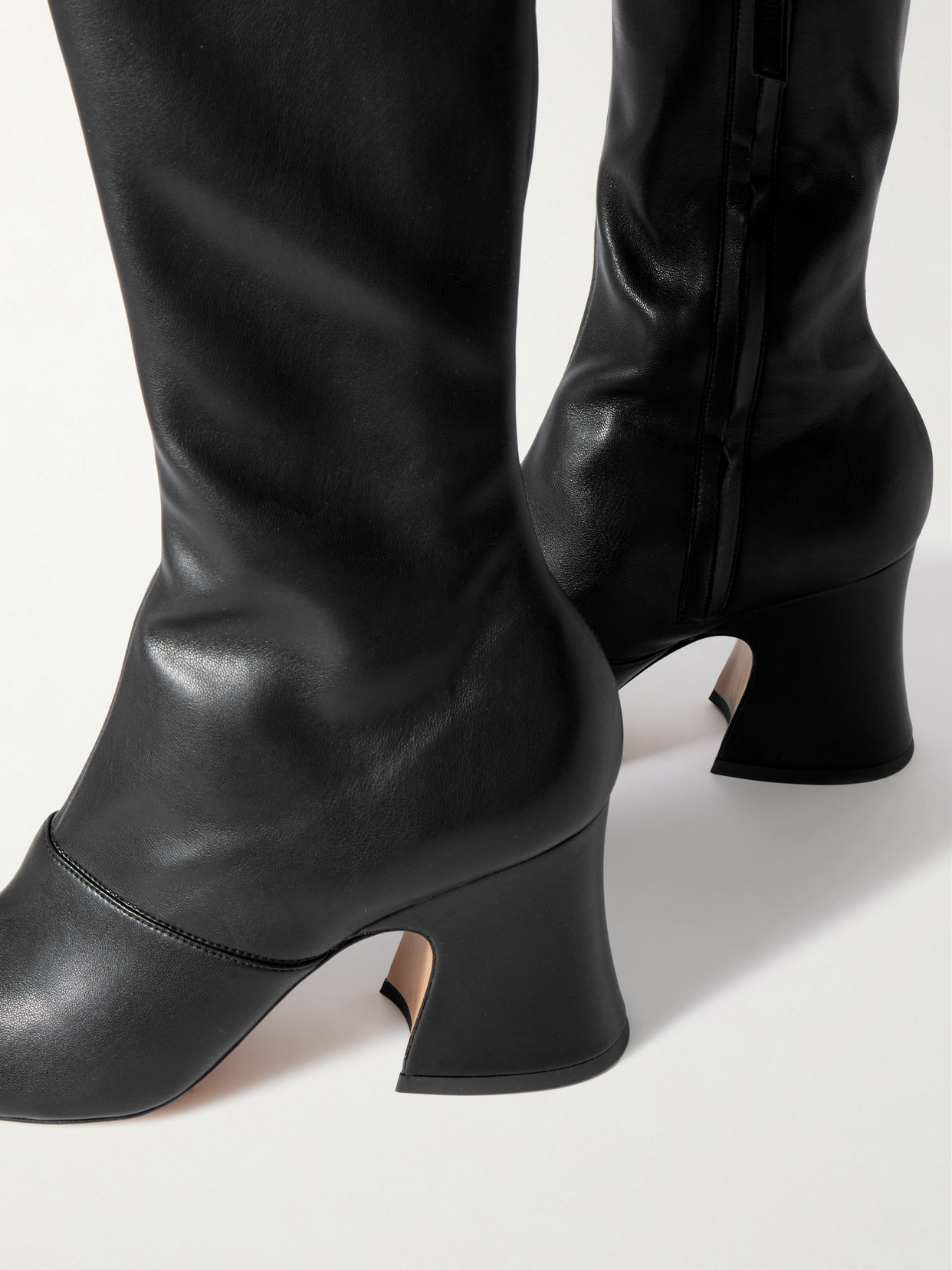 Chloé Black Leather Boots In Black