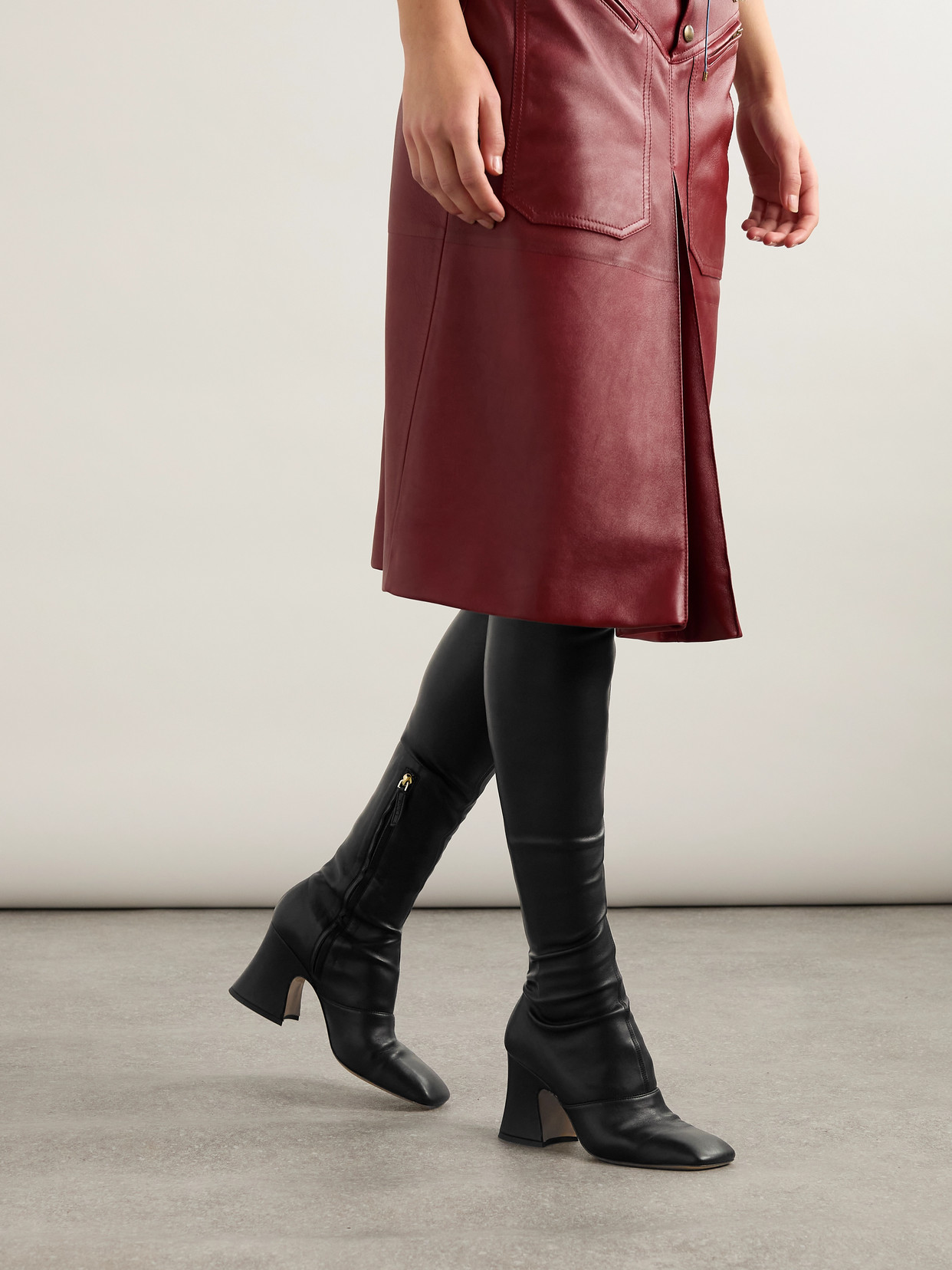Chloé Black Leather Boots In Black