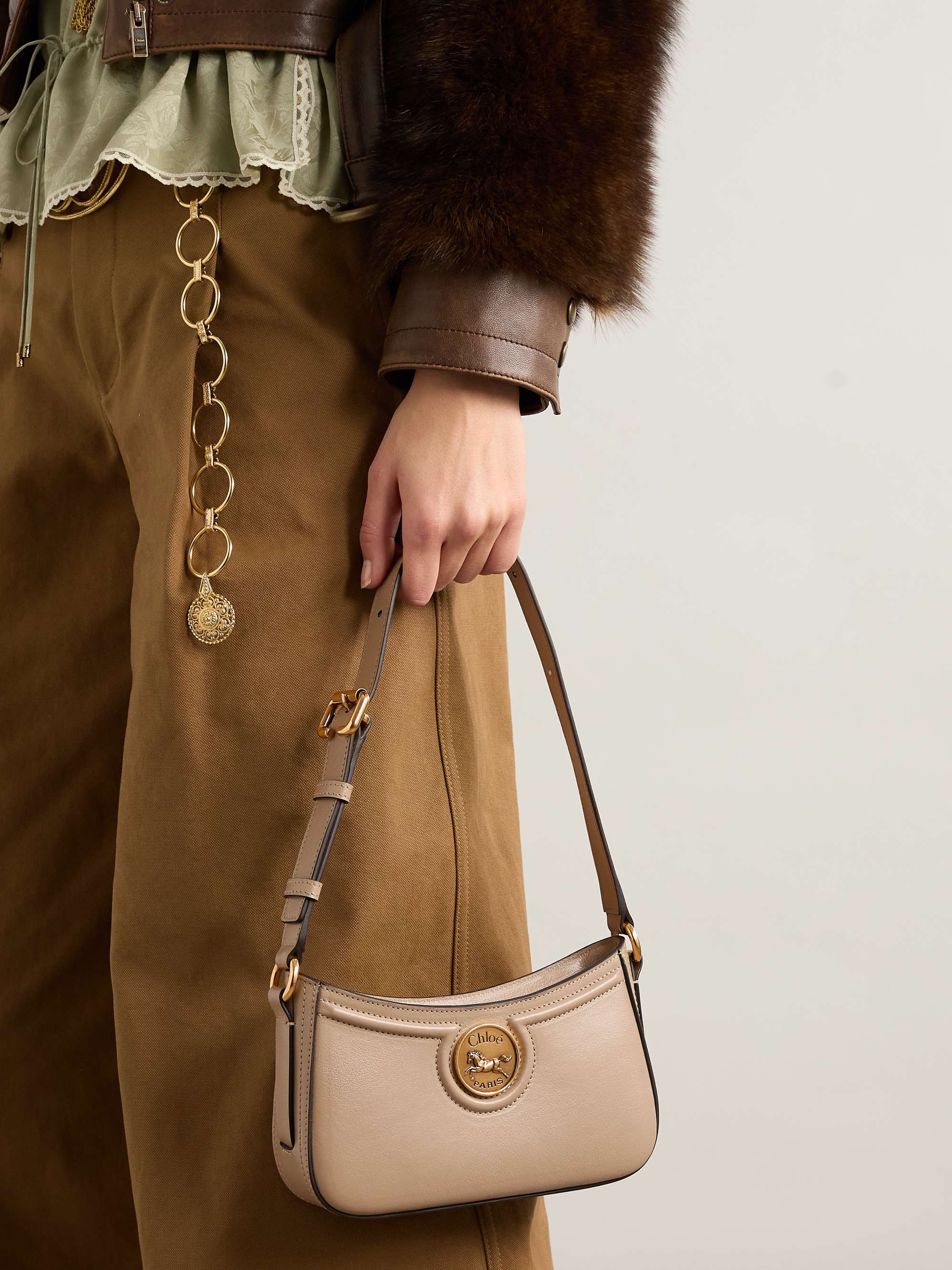 CHLOÉ 