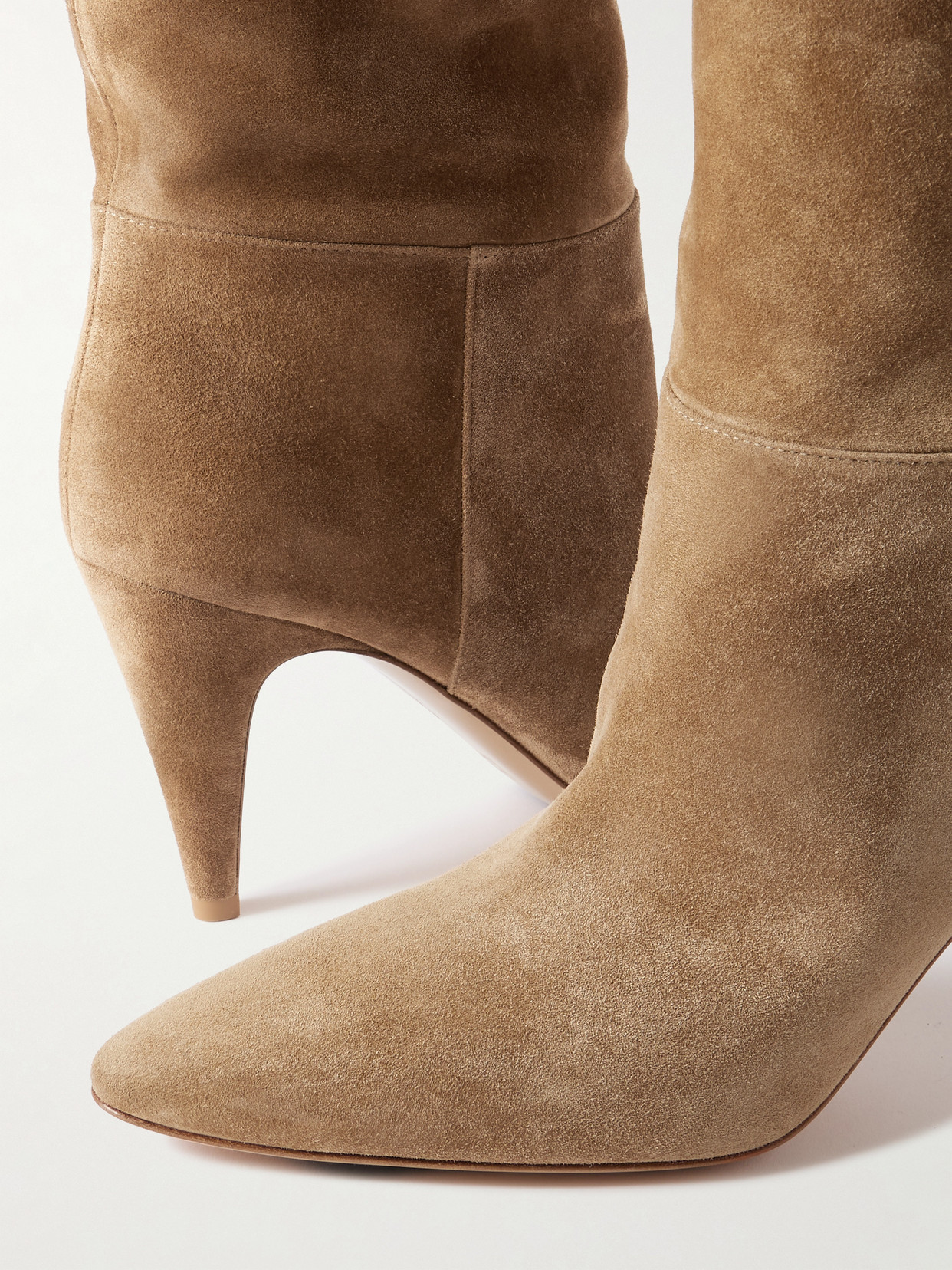 Gianvito Rossi Pointed Toe Suede Finish Ankle Boots In Brown