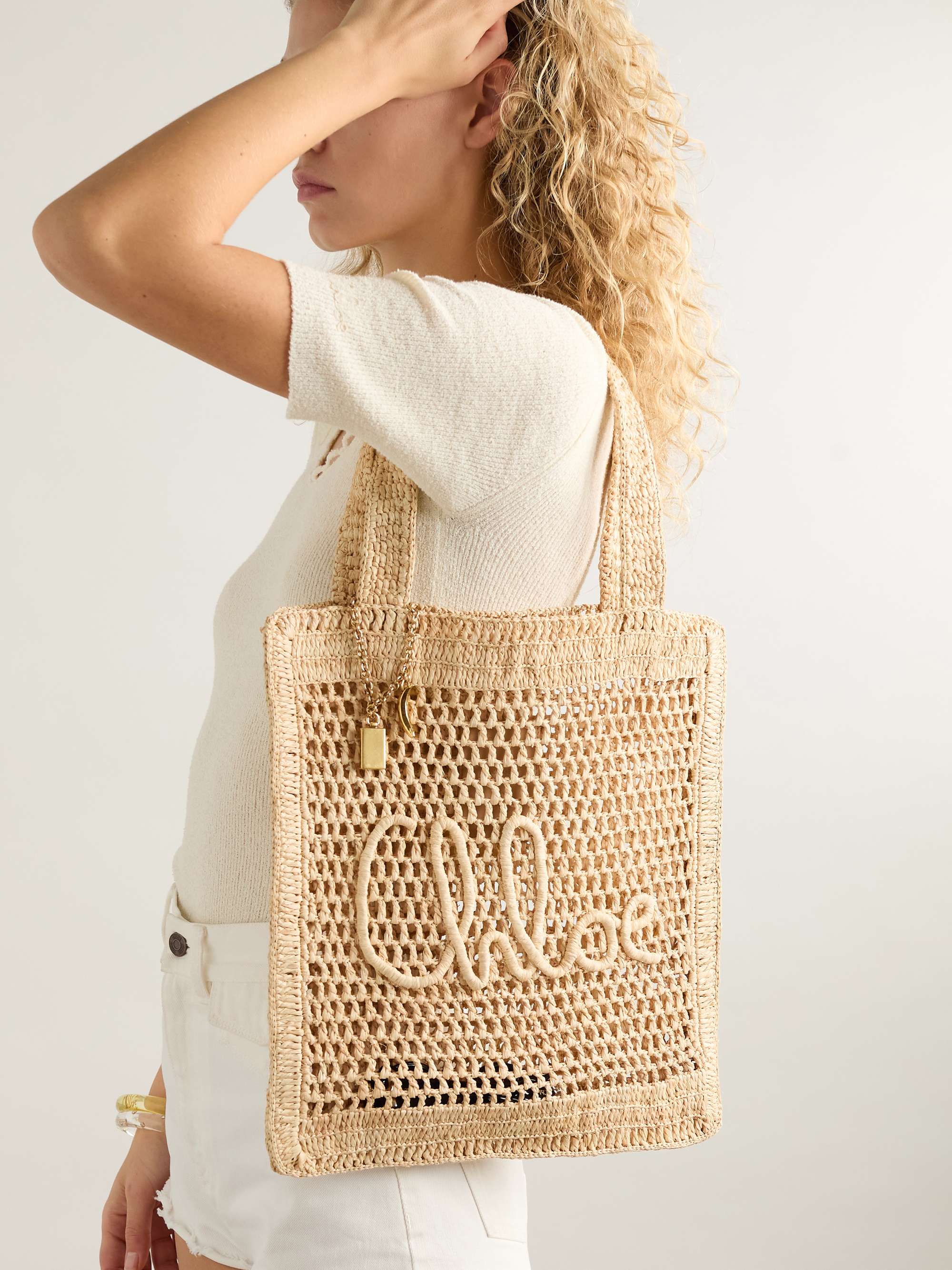 CHLOÉ 