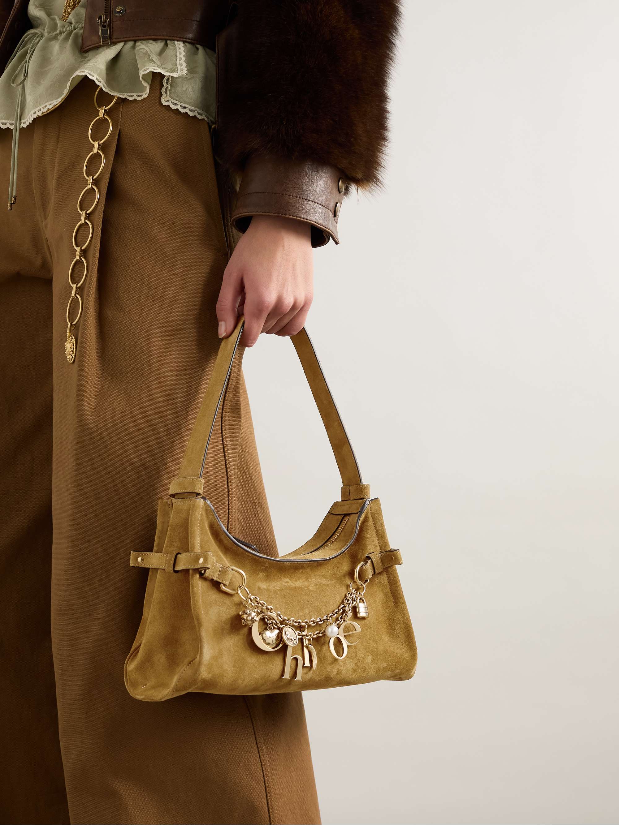 CHLOÉ 