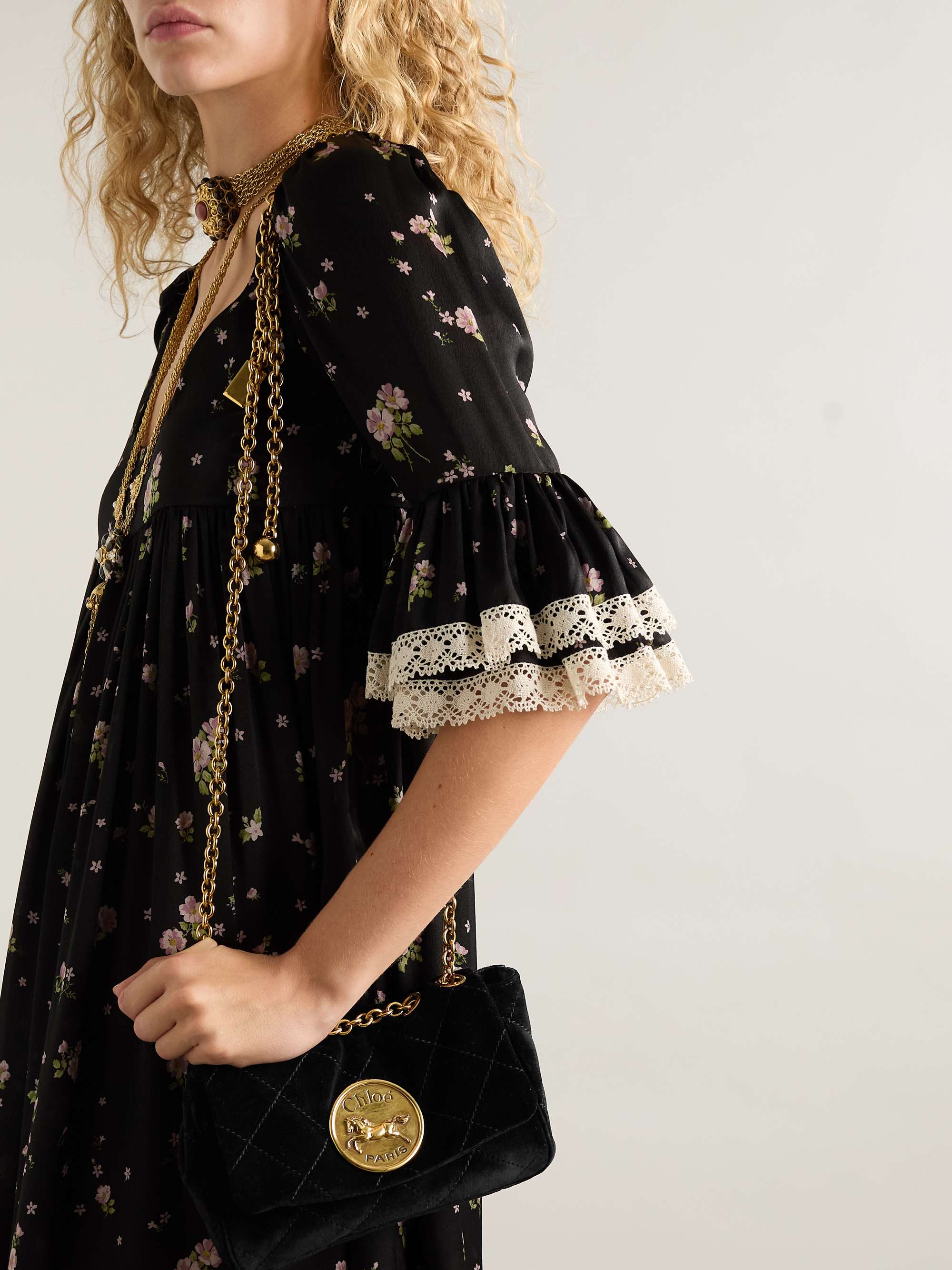 CHLOÉ 