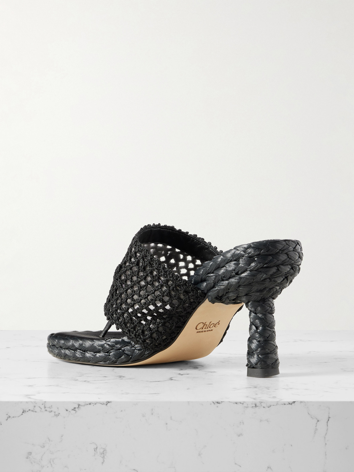 Chloé Isla Crochet Raffia And Leather Thong Sandals