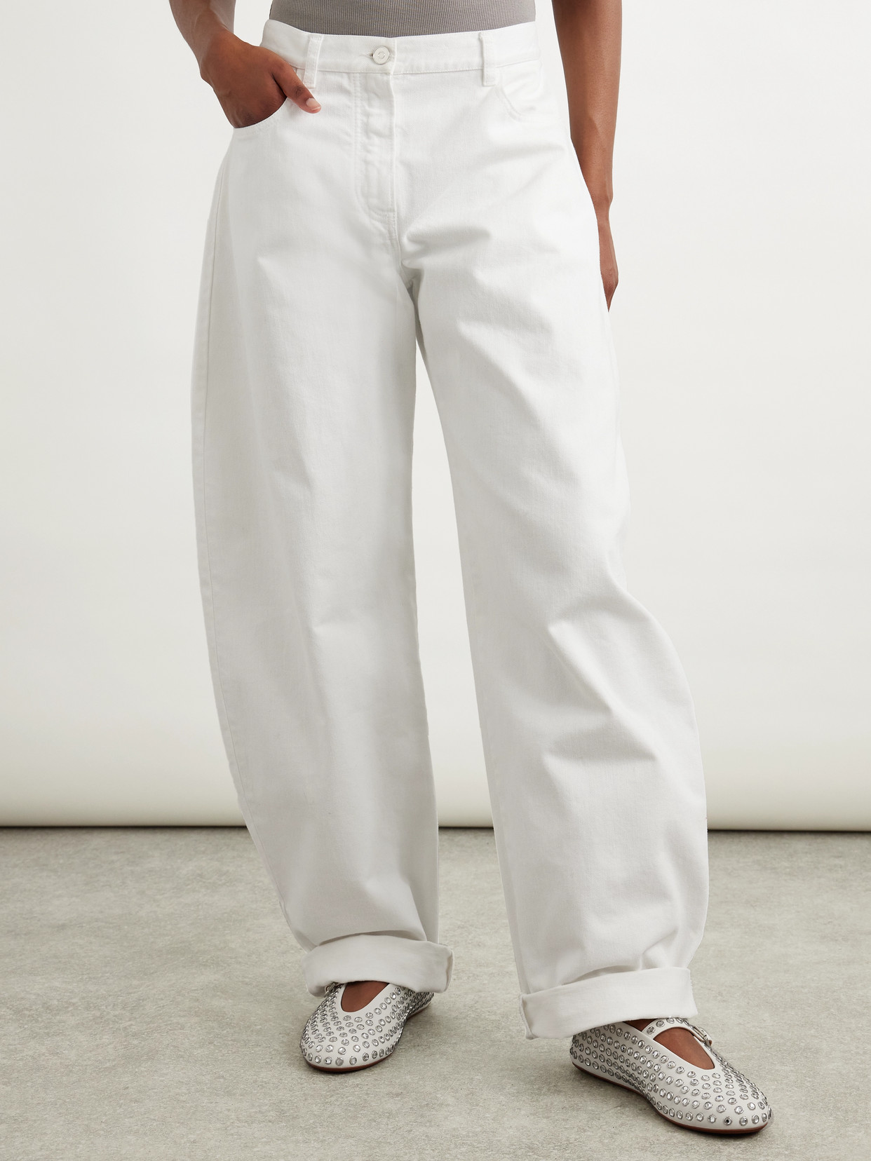 ALAÏA MID-RISE BARREL-LEG JEANS