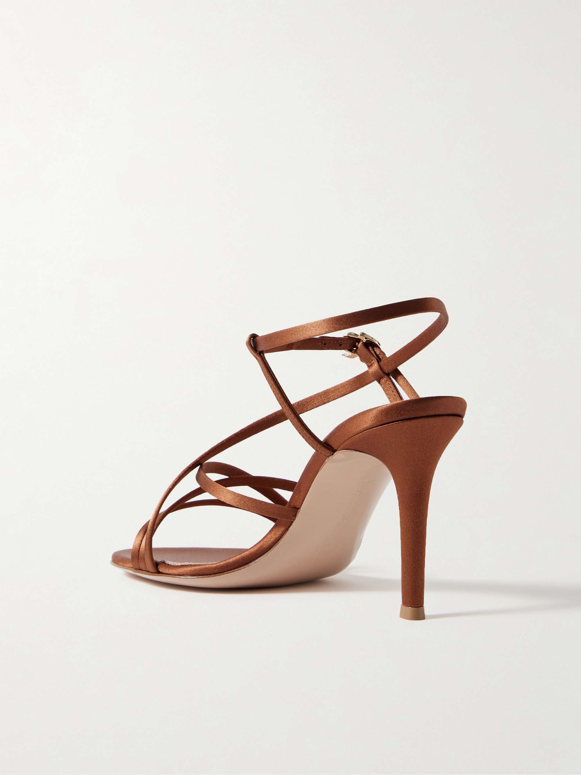 GIANVITO ROSSI 