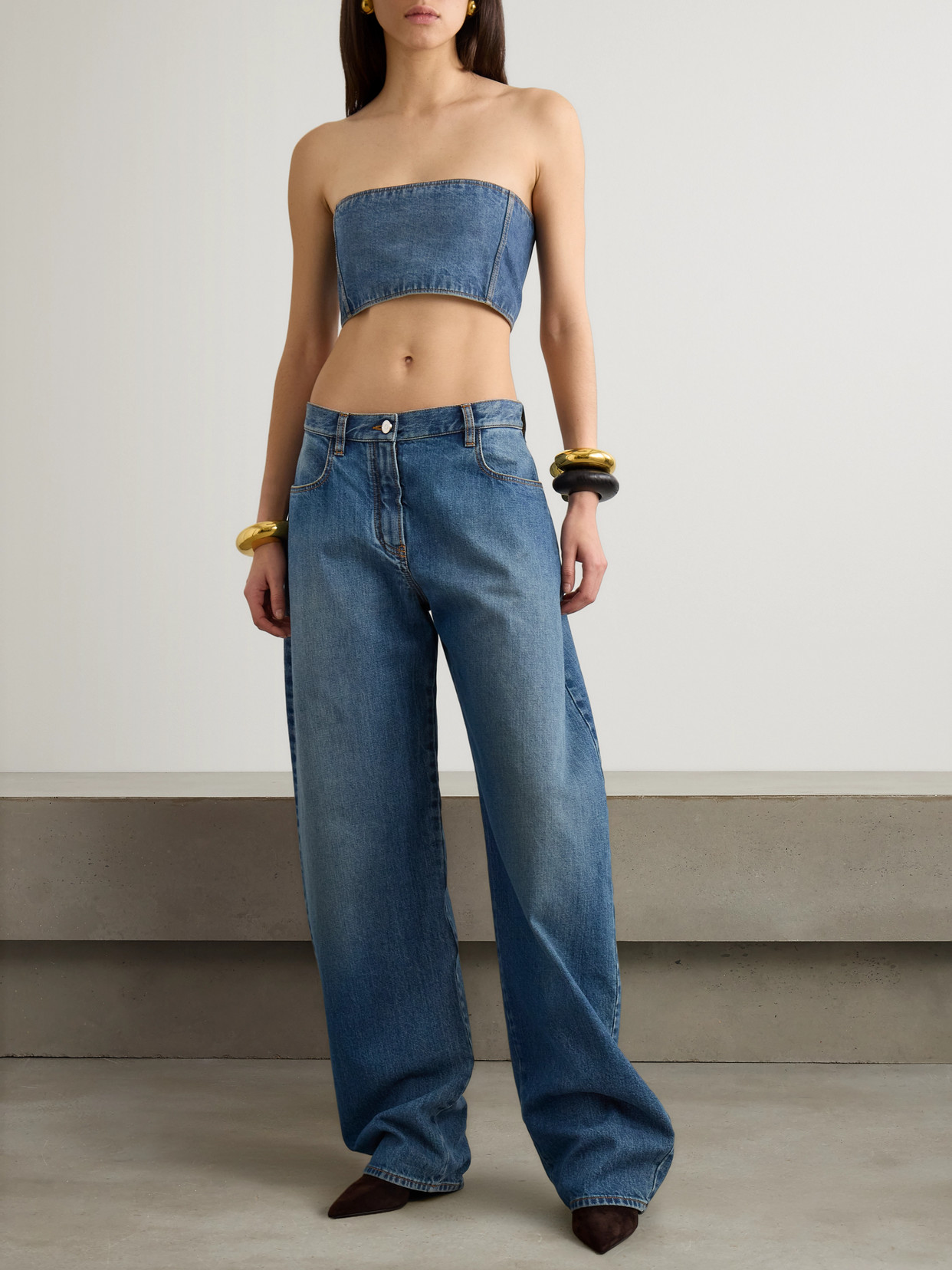 Alaïa - Low-Rise Barrel-Leg Jeans