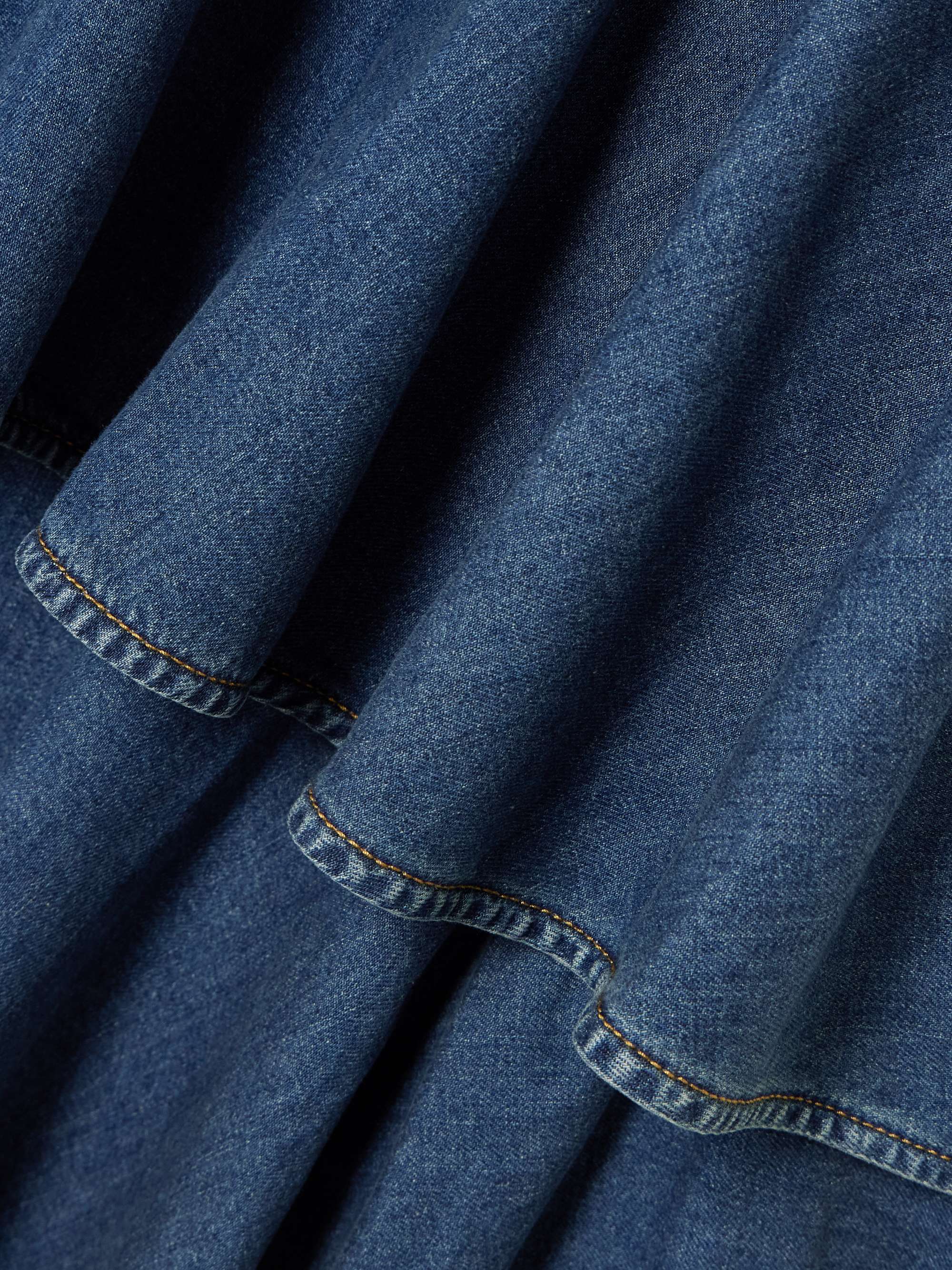 ALAÏA 