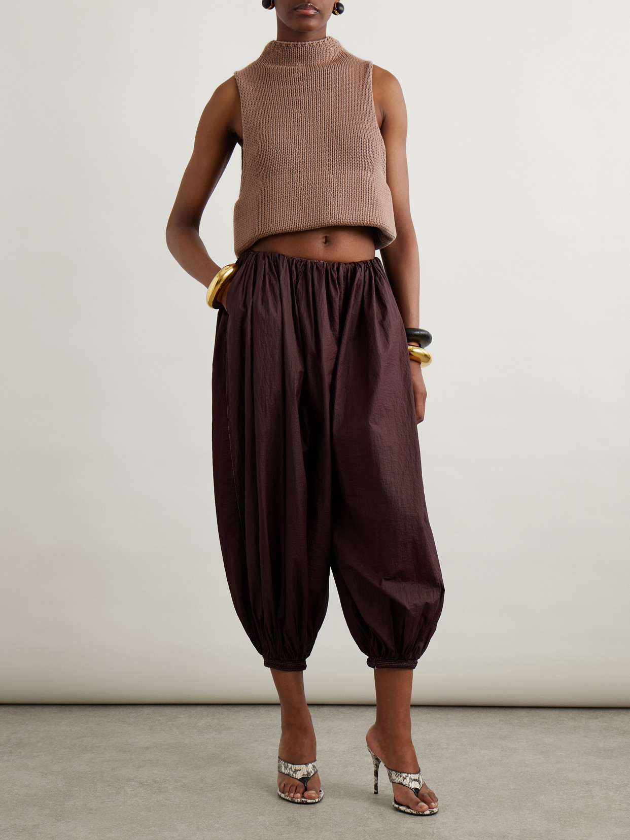 Alaïa Cropped Cotton-blend Turtleneck Tank In Brown