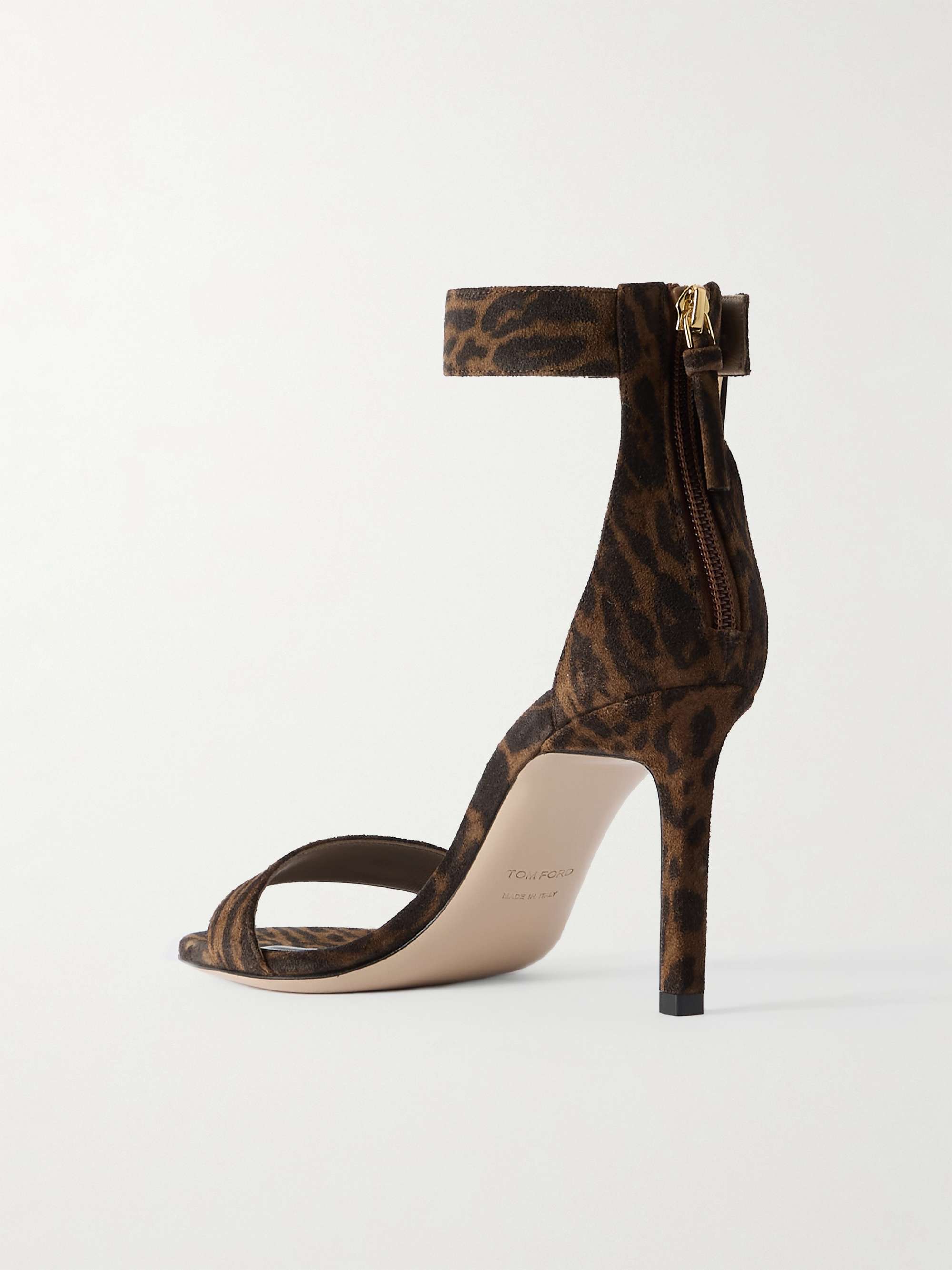 TOM FORD 